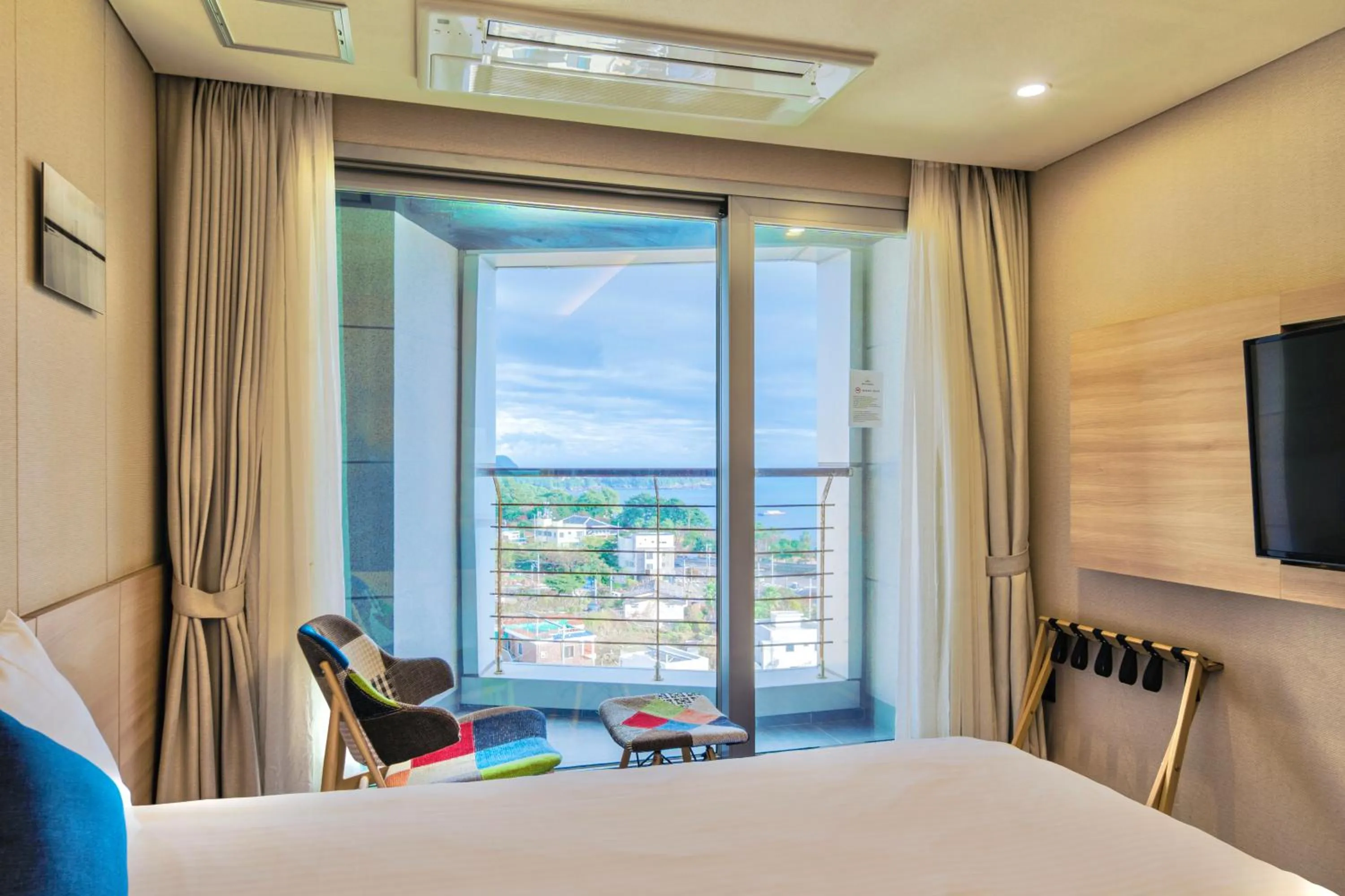 Bed in Hotel bridge Seogwipo