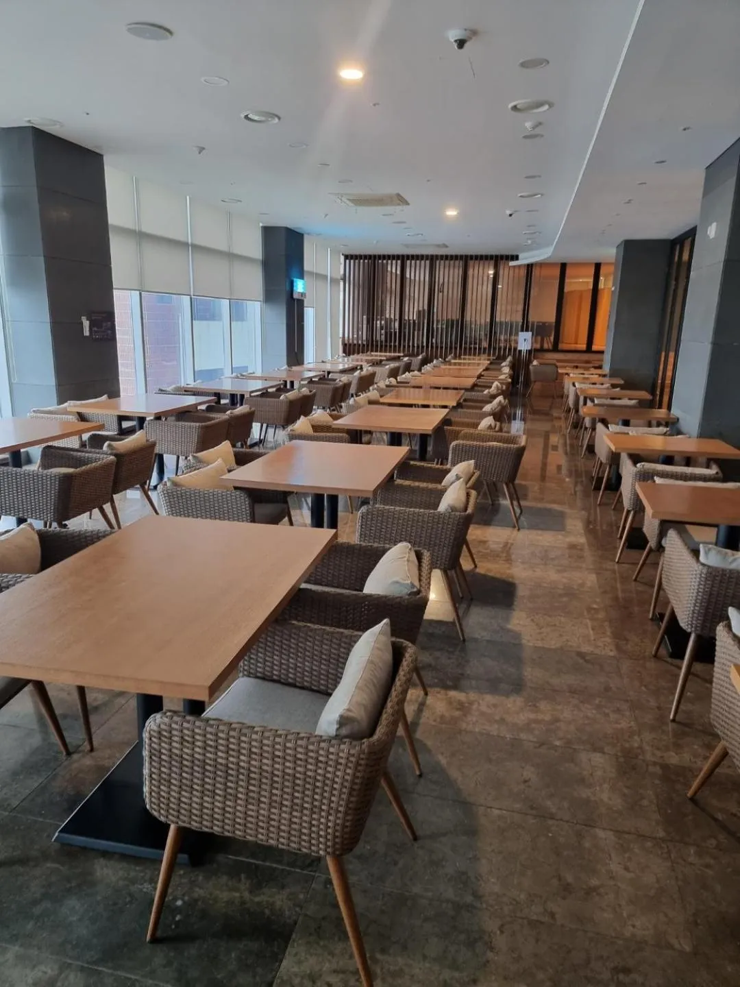 Restaurant/places to eat in Hotel bridge Seogwipo