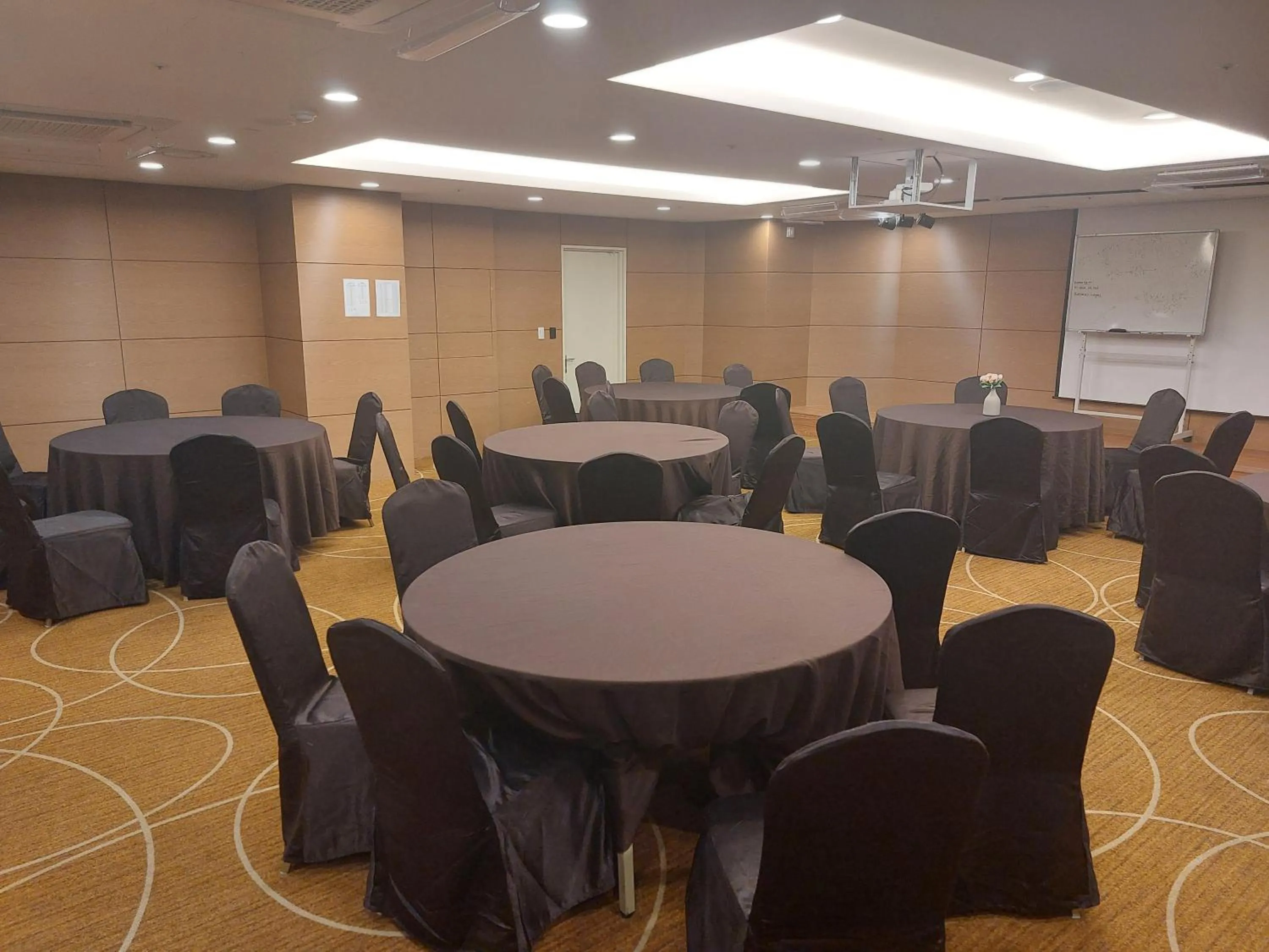 Hotel bridge Seogwipo