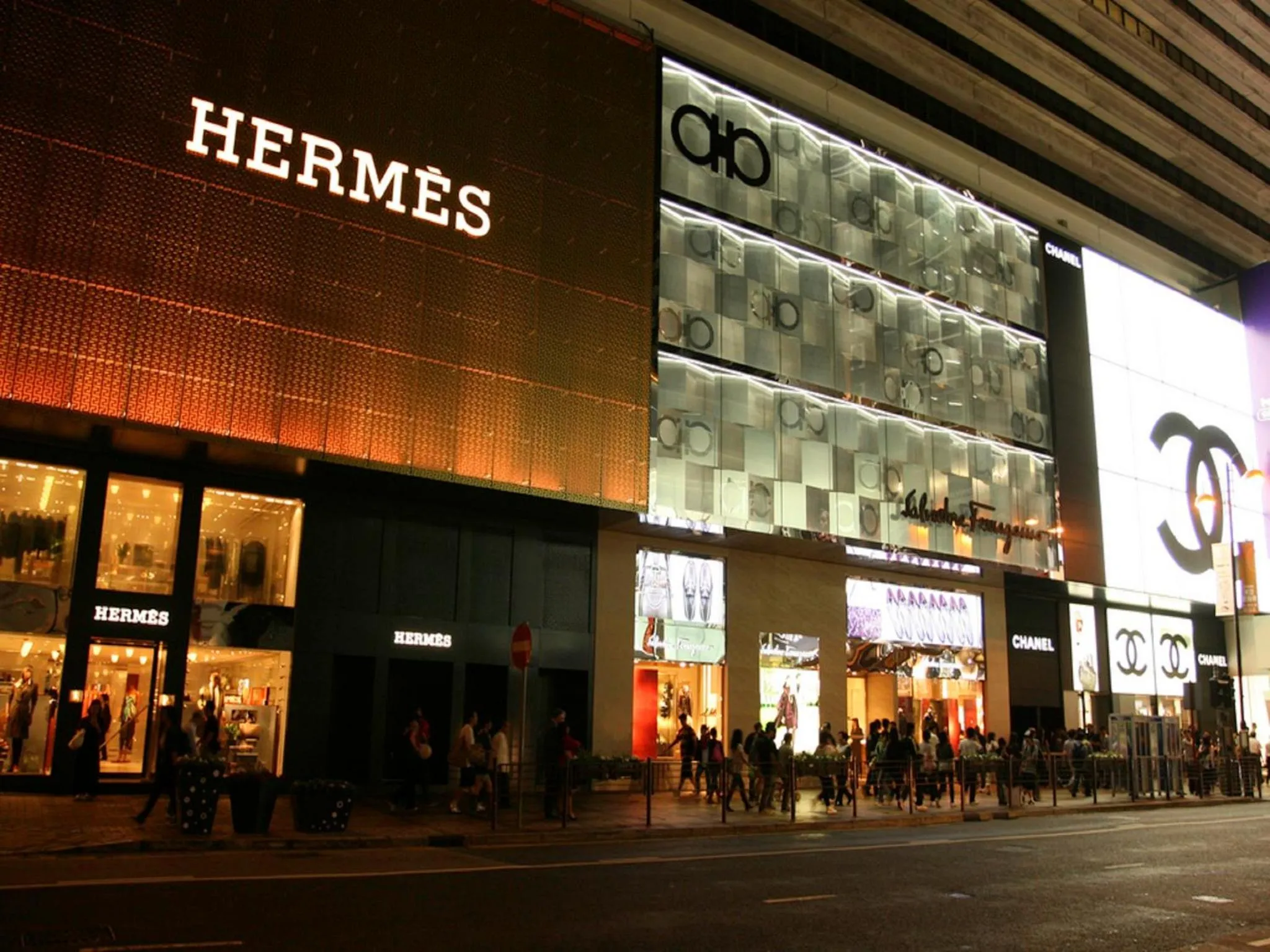 Neighbourhood in Skystar Hostel