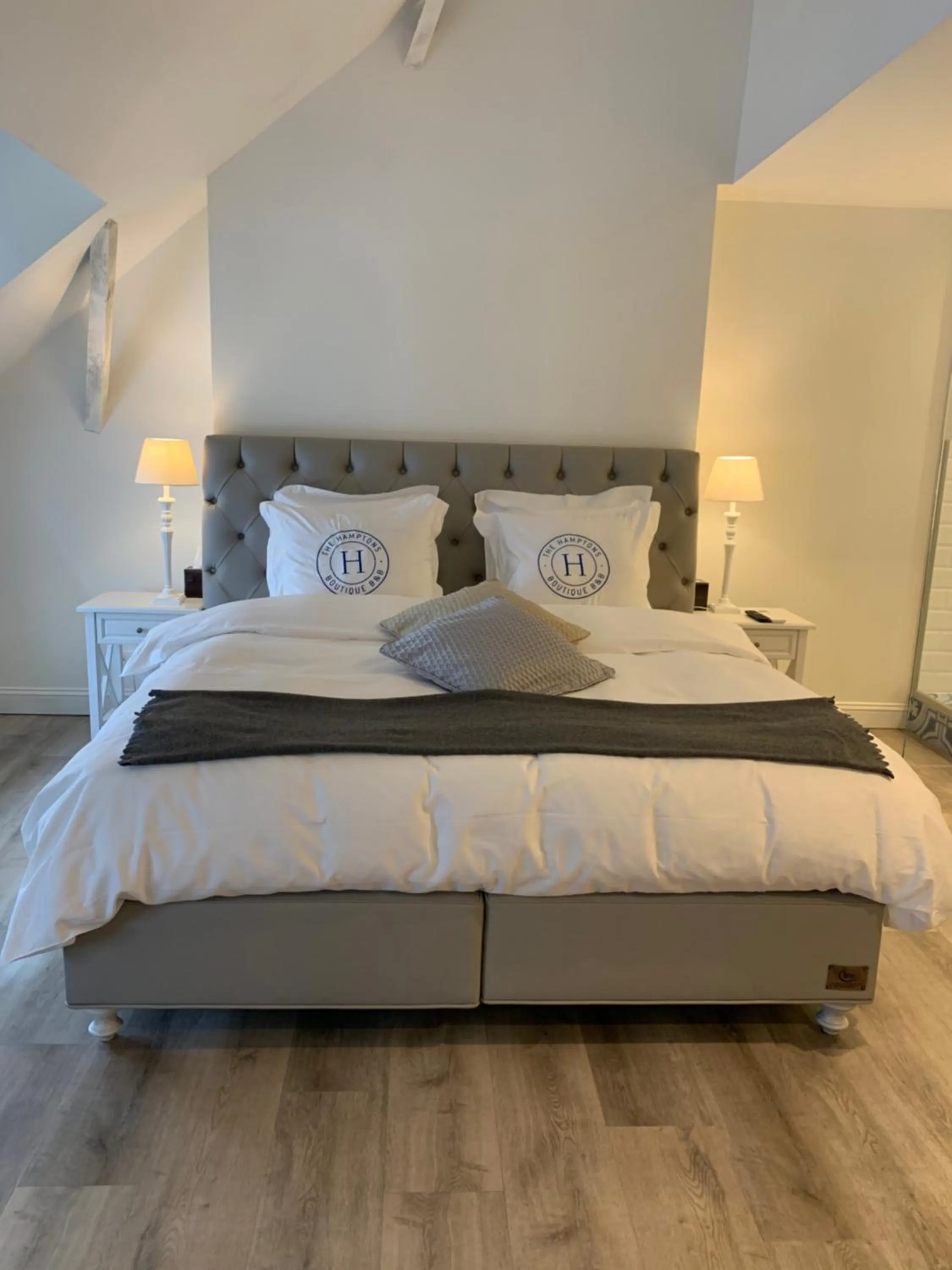 Bed in The Hamptons Boutique Hotel