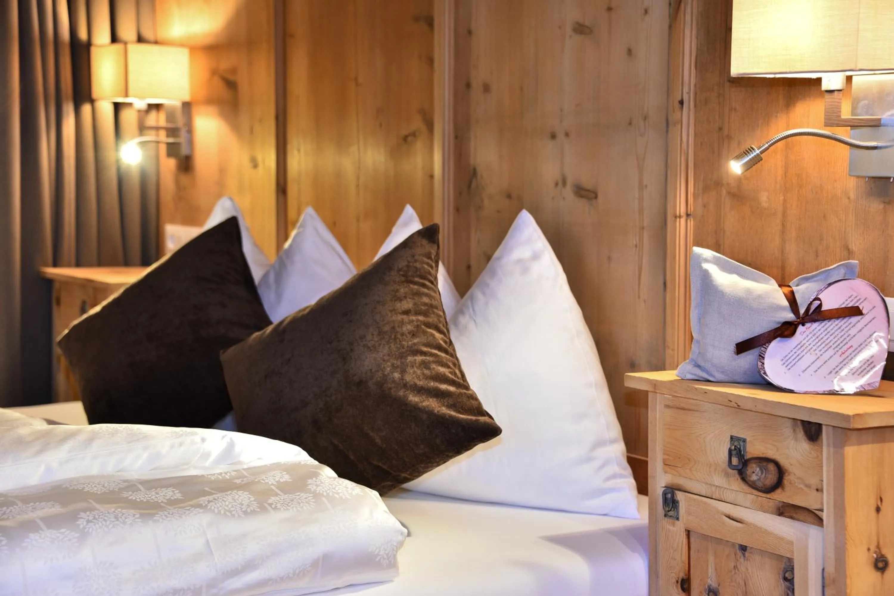 Bed in Hotel Gsoihof