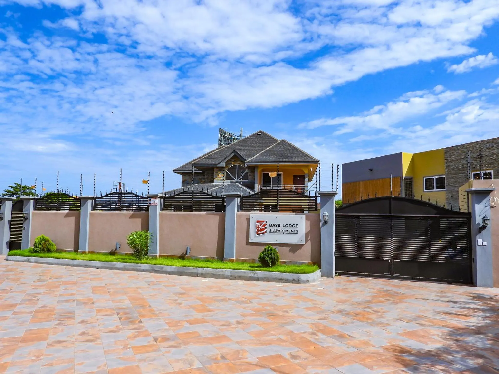 Property building in Bays Lodge, Accra