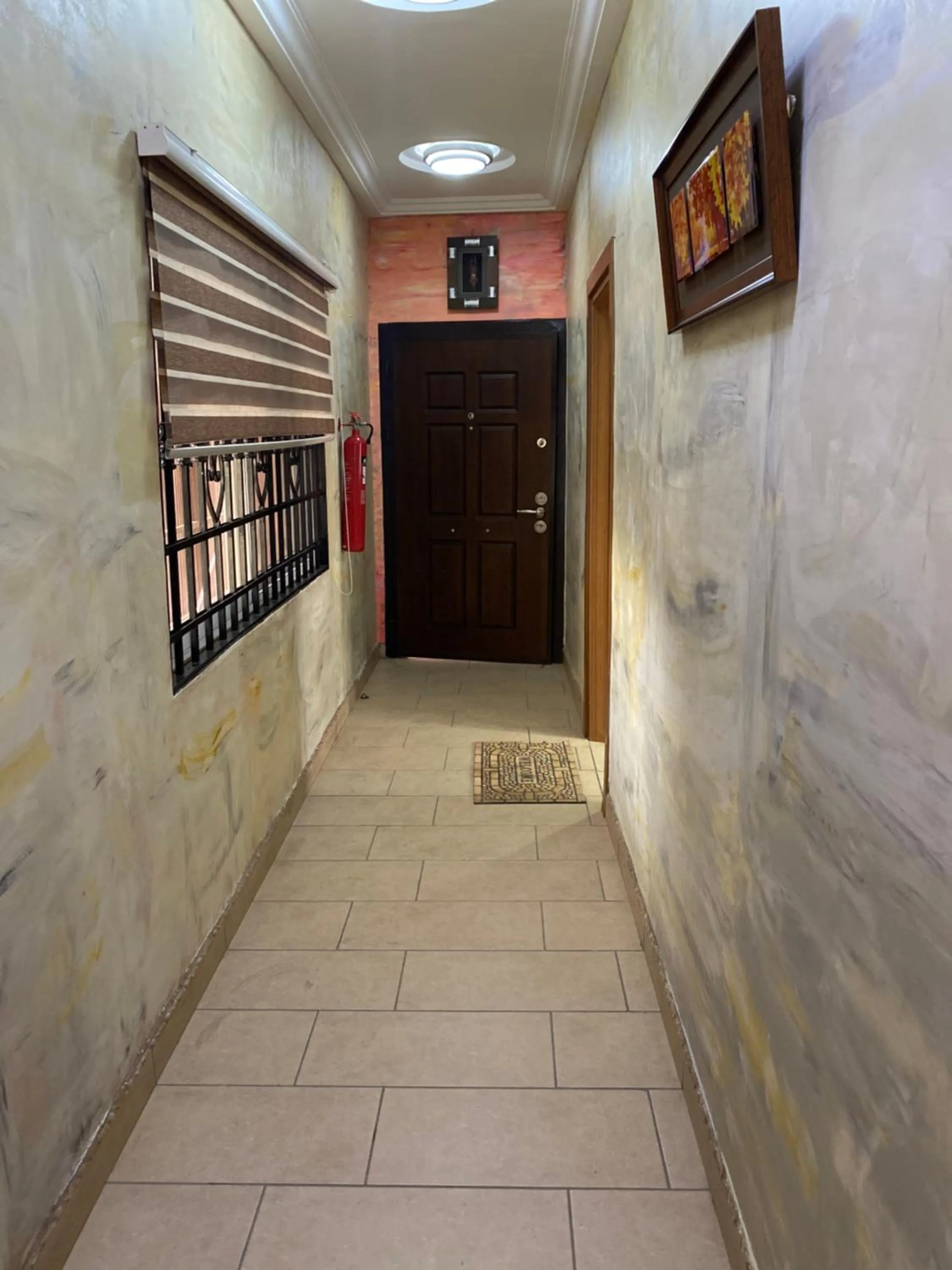 Facade/entrance in Bays Lodge, Accra