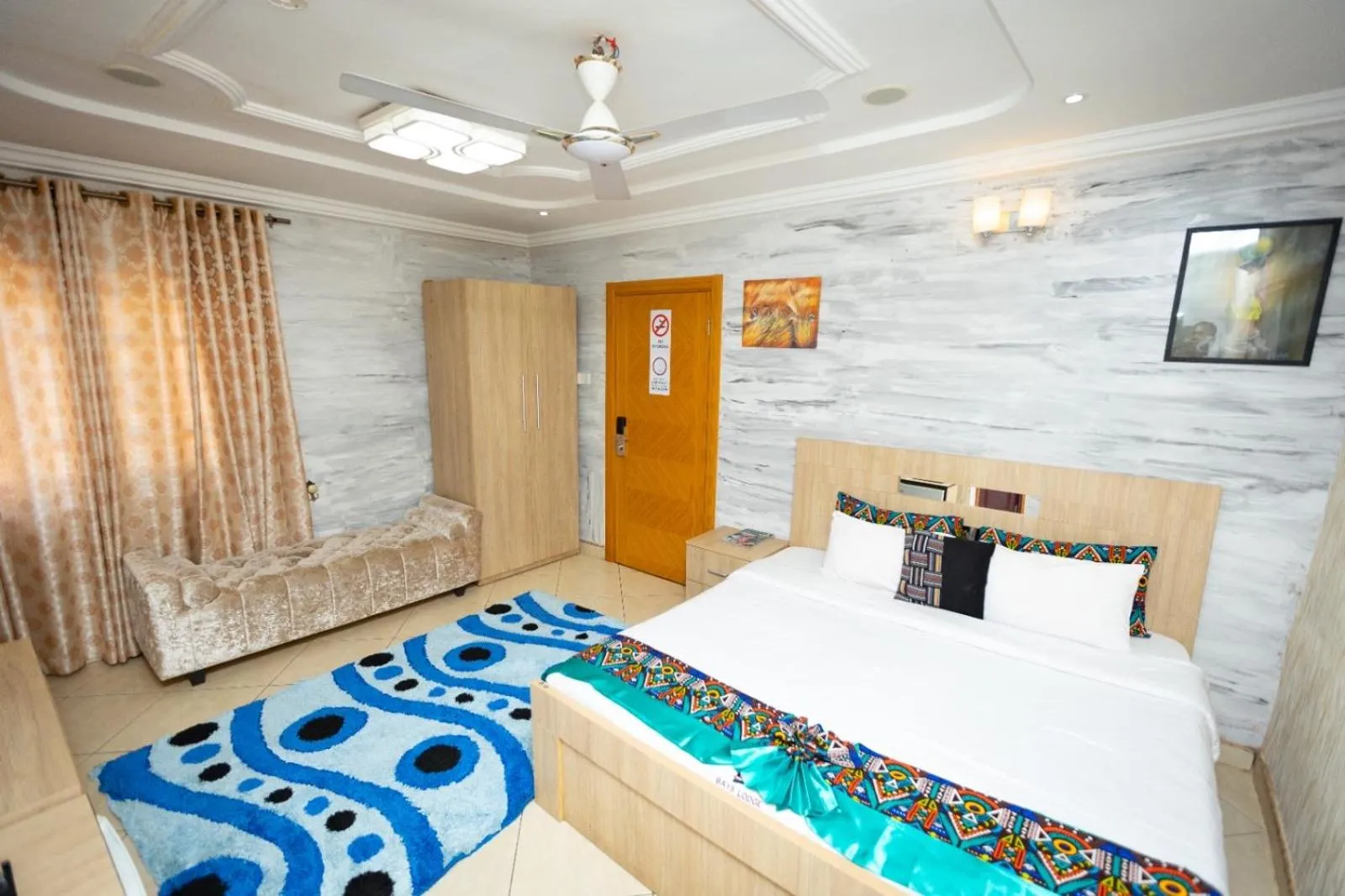 Bed in Bays Lodge, Accra