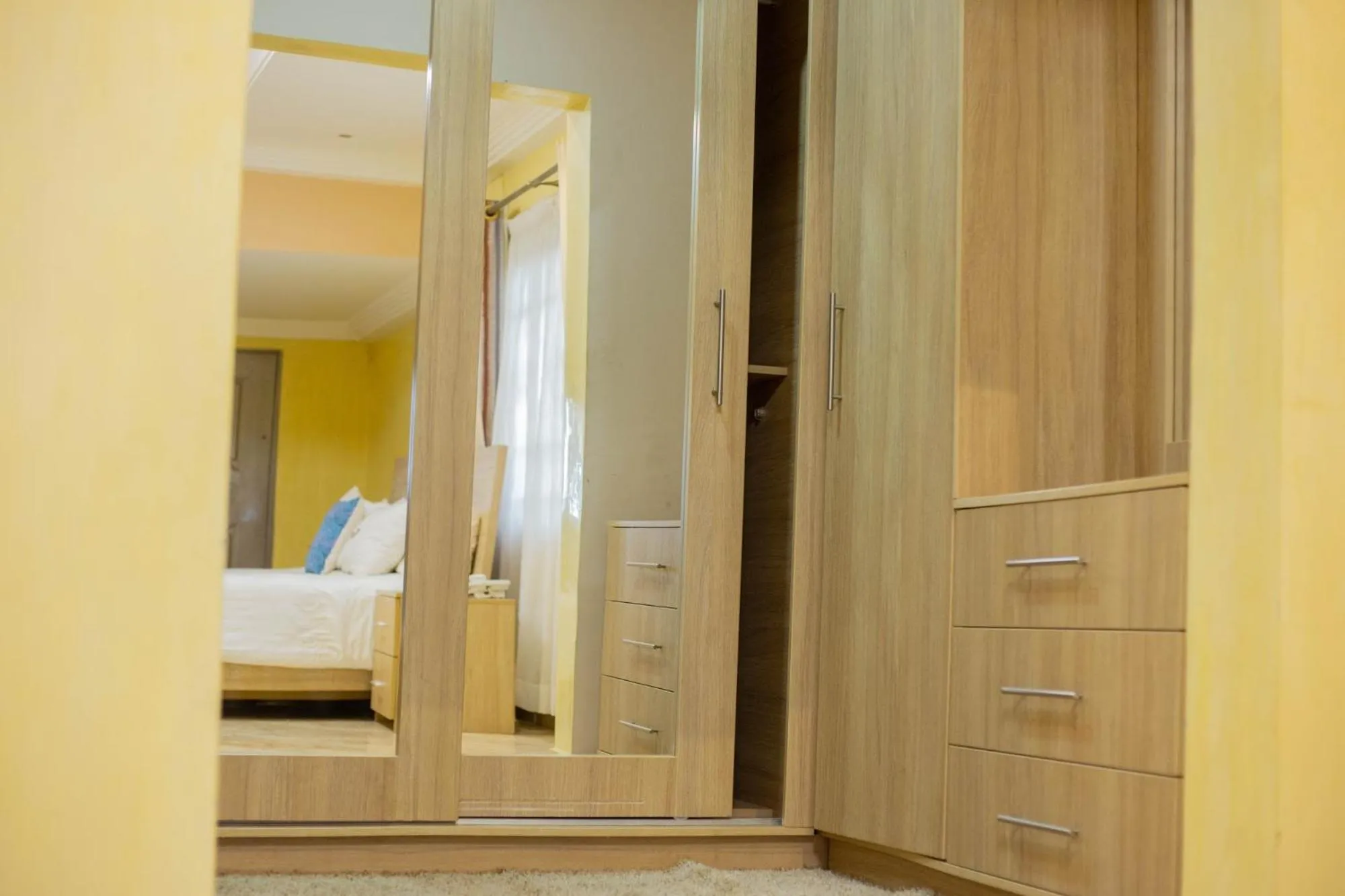 Other, Bed in Bays Lodge, Accra