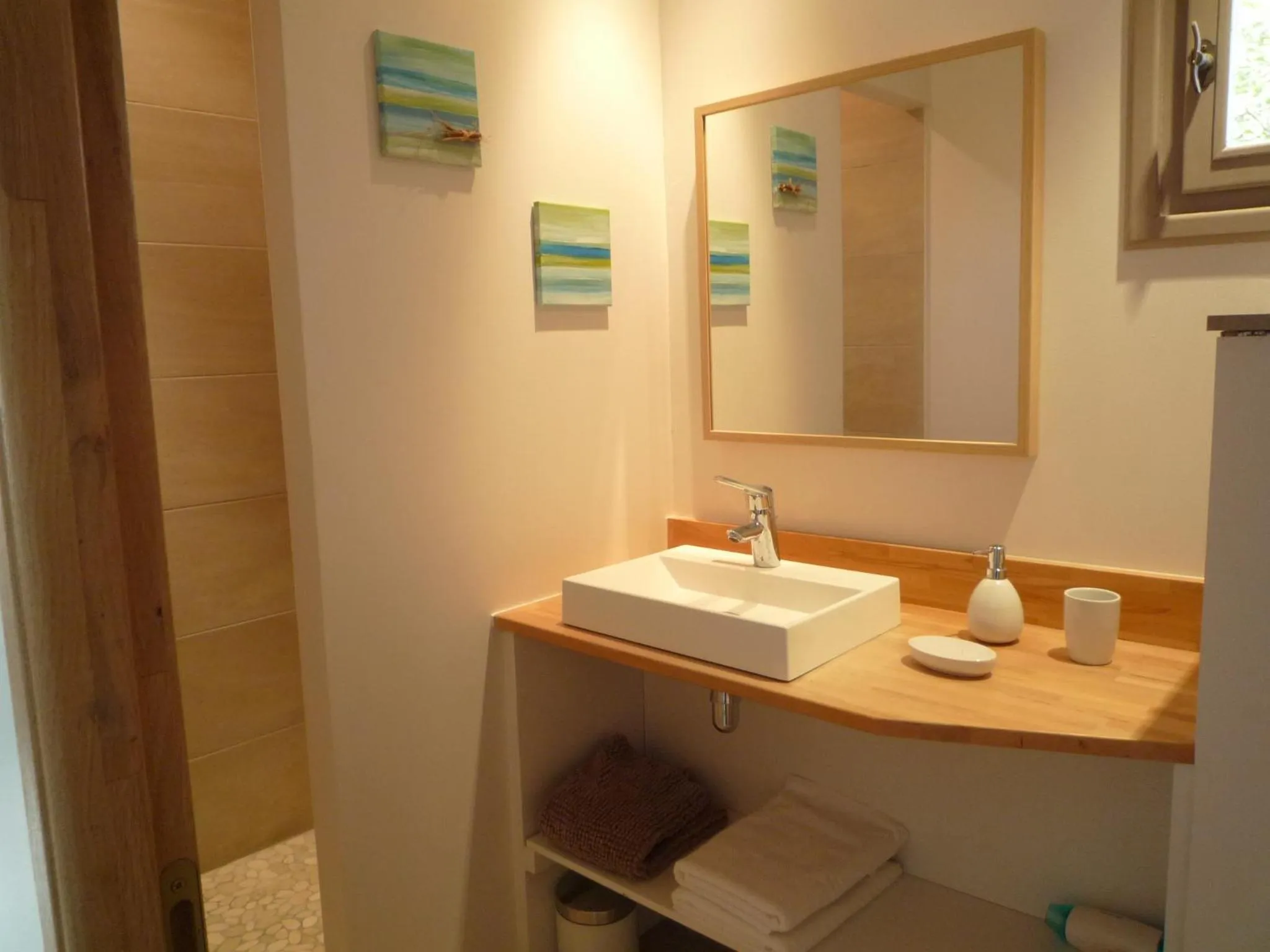 Bathroom in L'atelier des Coudelières