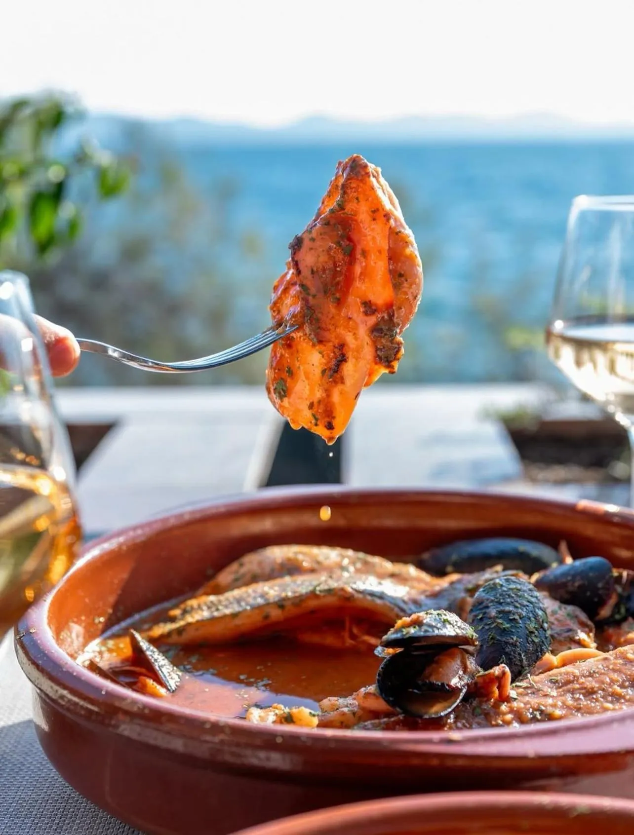 Restaurant/places to eat in Villa Nico