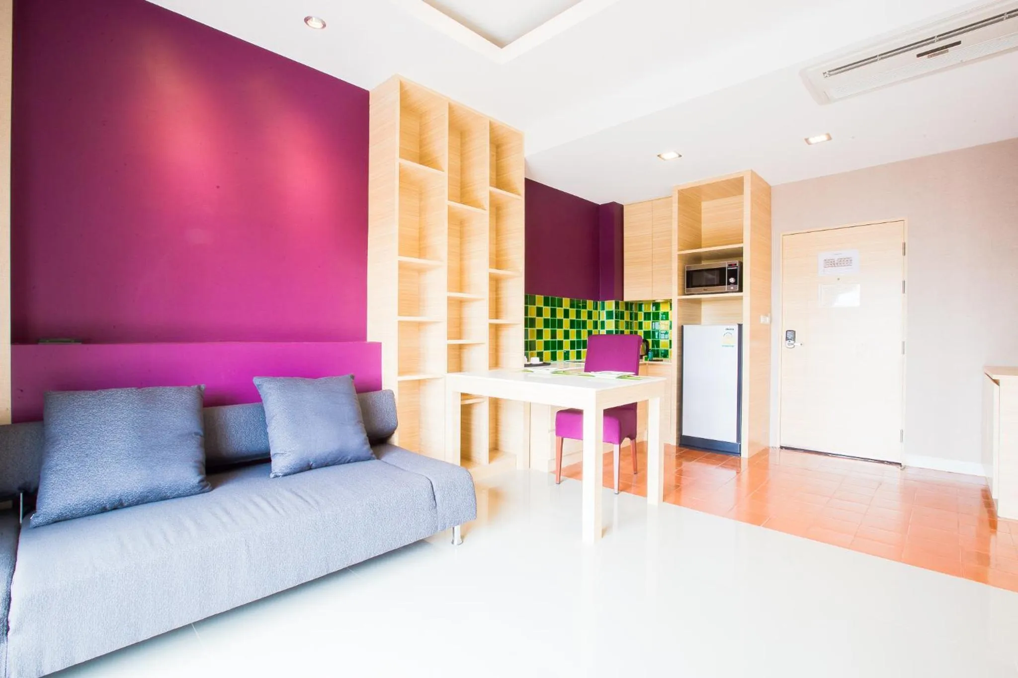 Romantic Khon Kaen Hotel