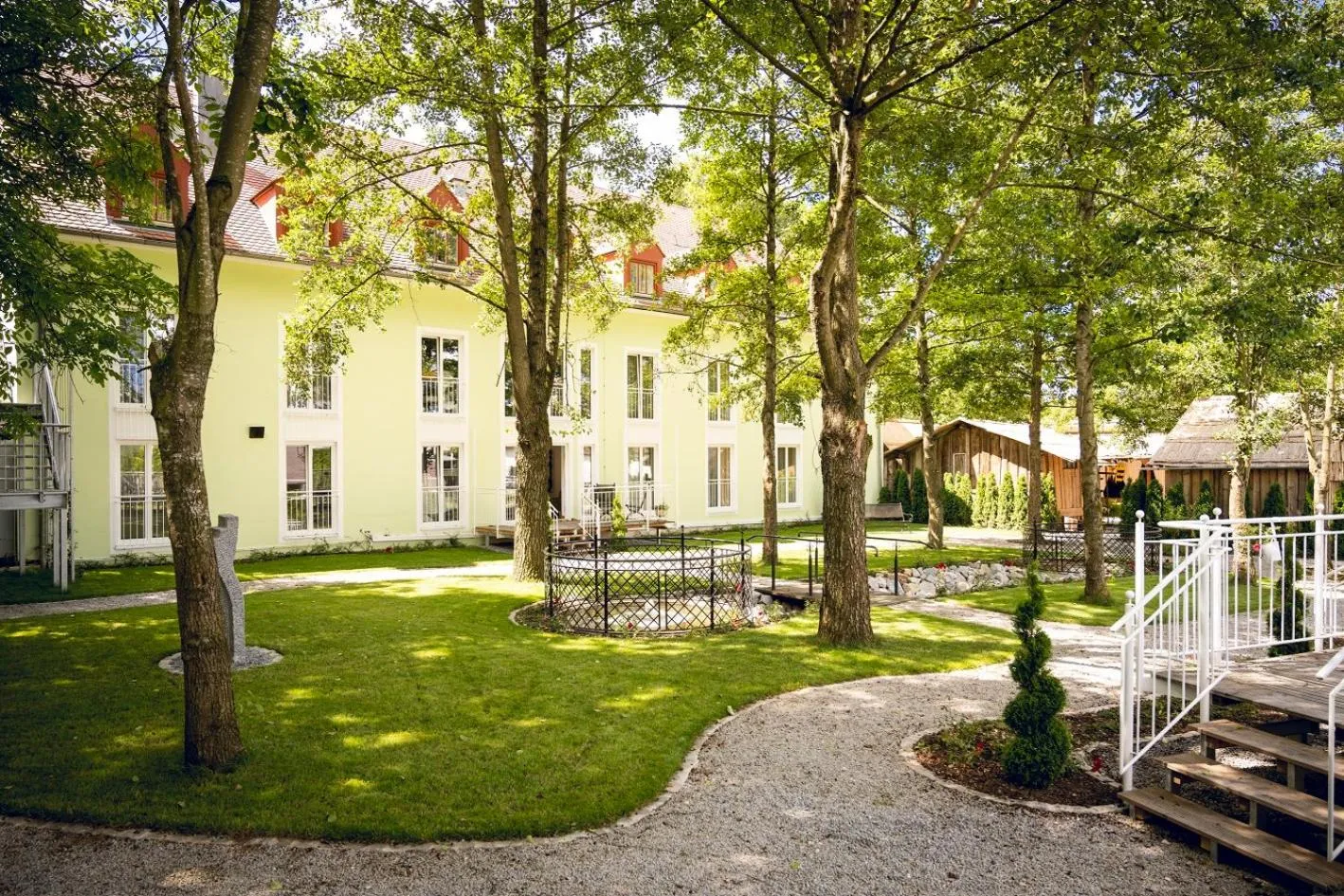 Schlosshotel Neufahrn