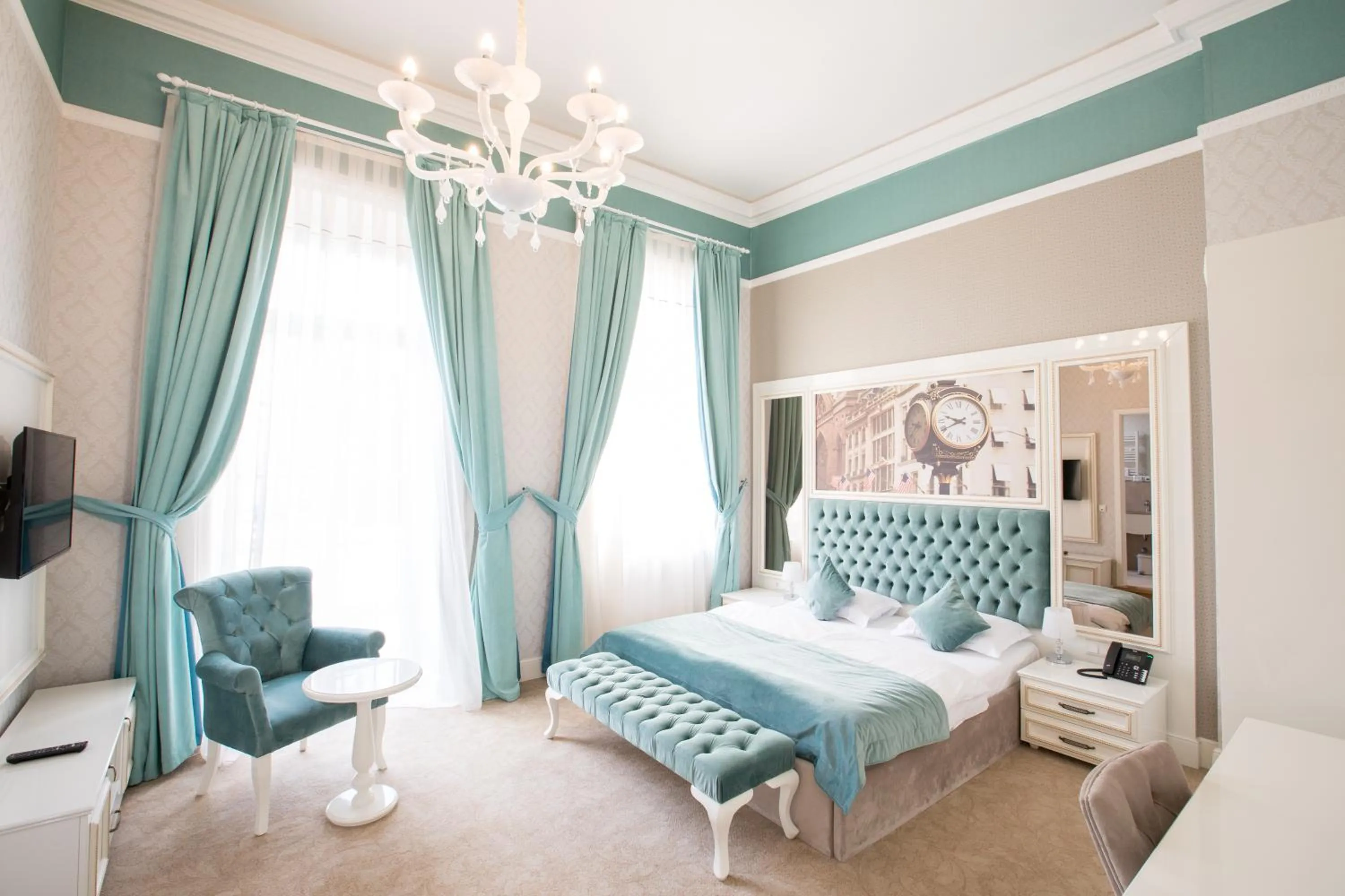 Photo of the whole room, Bed in Hotel Amts-Apotheke