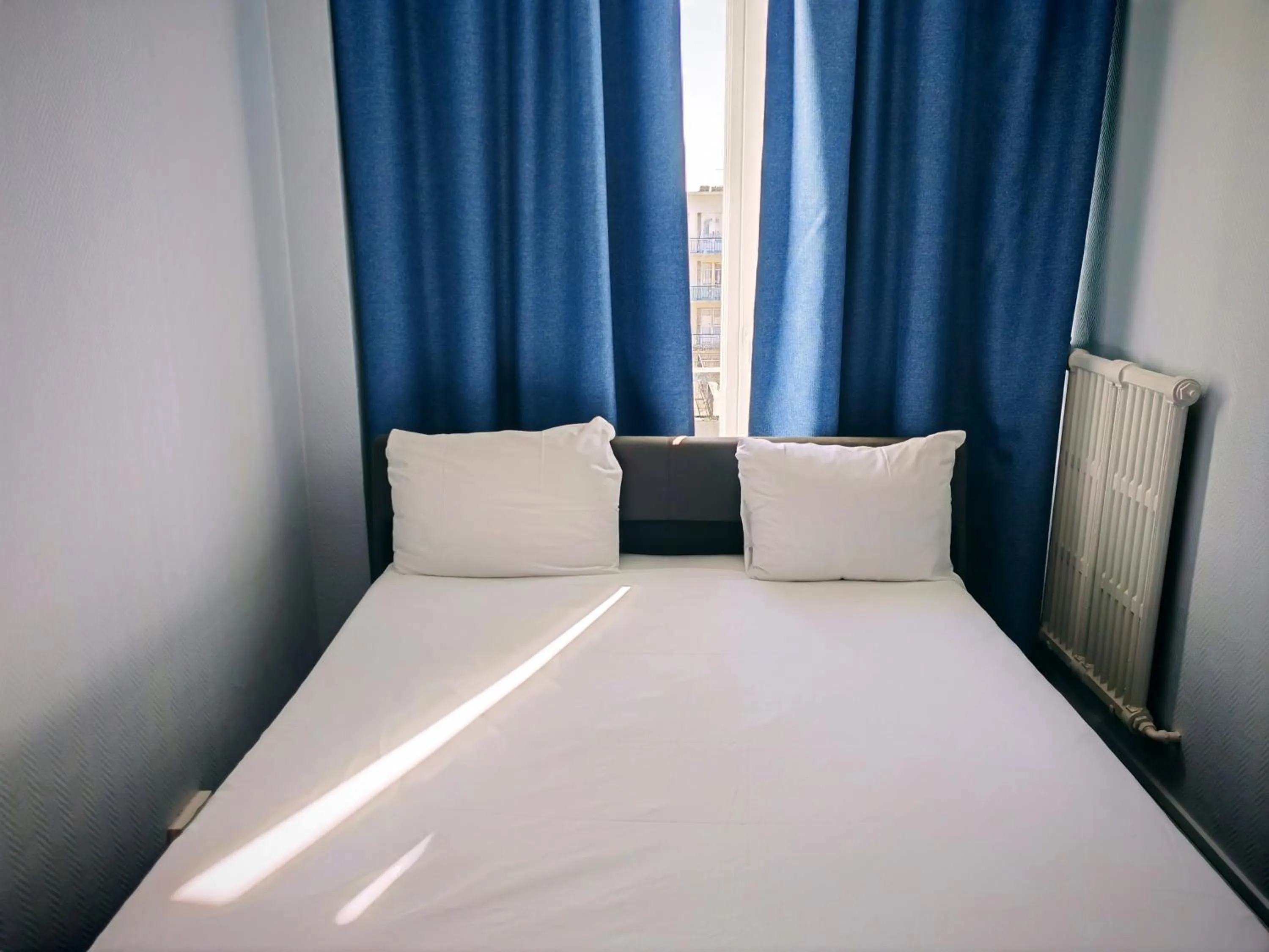 Bed in ibis Styles Le Havre Centre