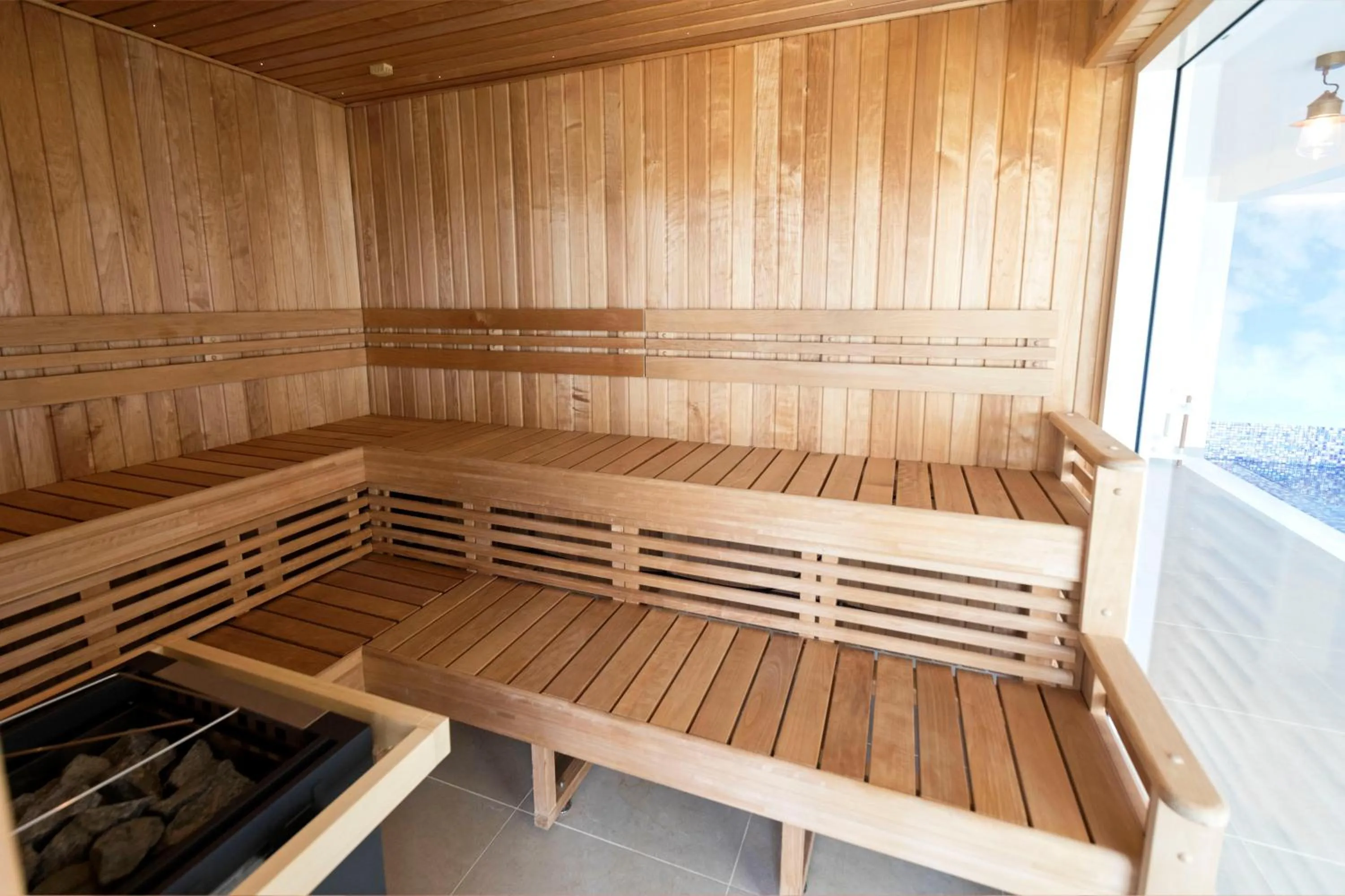 Swimming pool in Strandhotellet