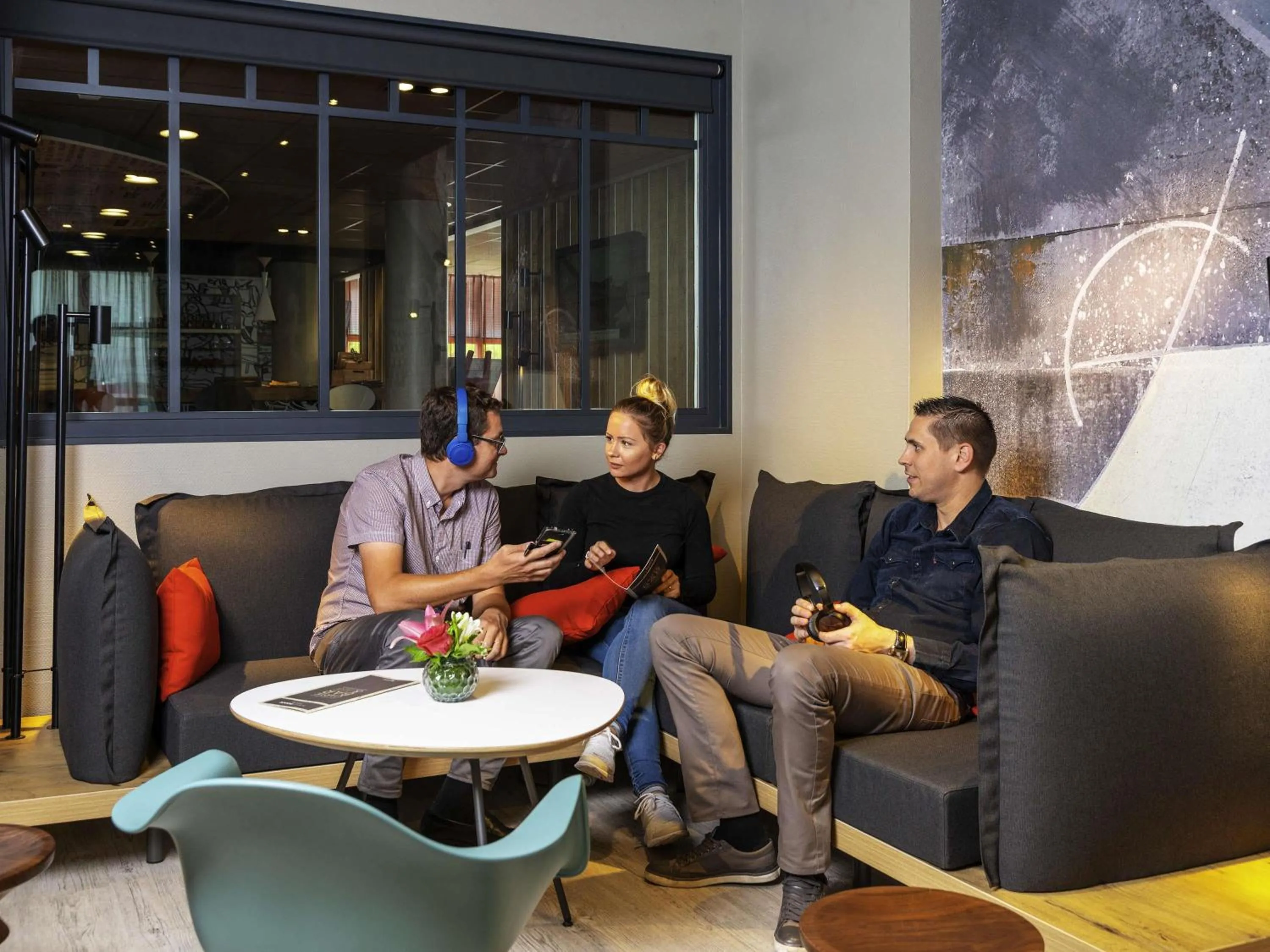 Lounge or bar in ibis Le Havre Centre