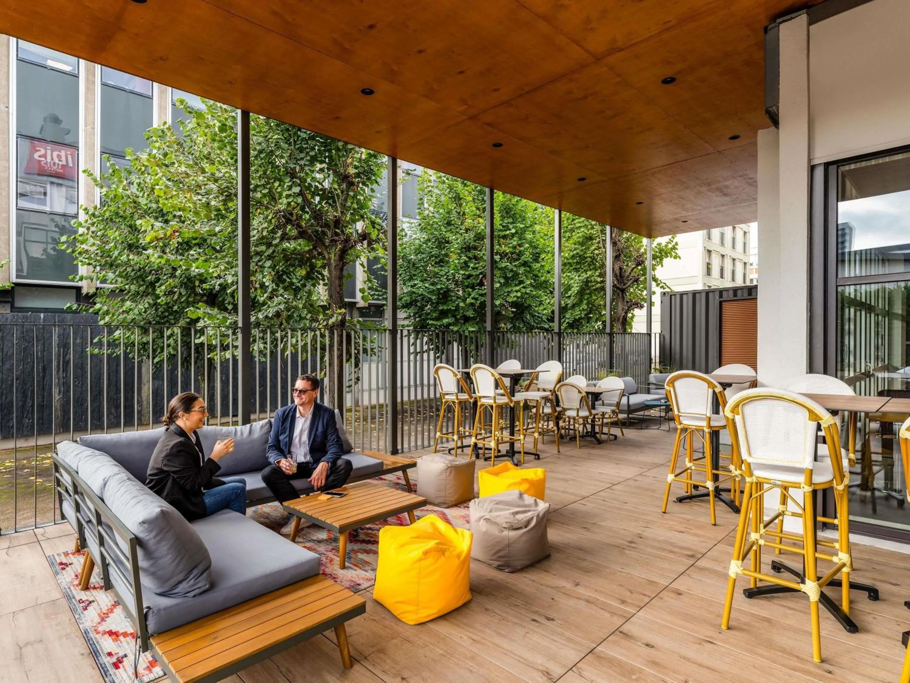 Restaurant/places to eat in ibis Le Havre Centre