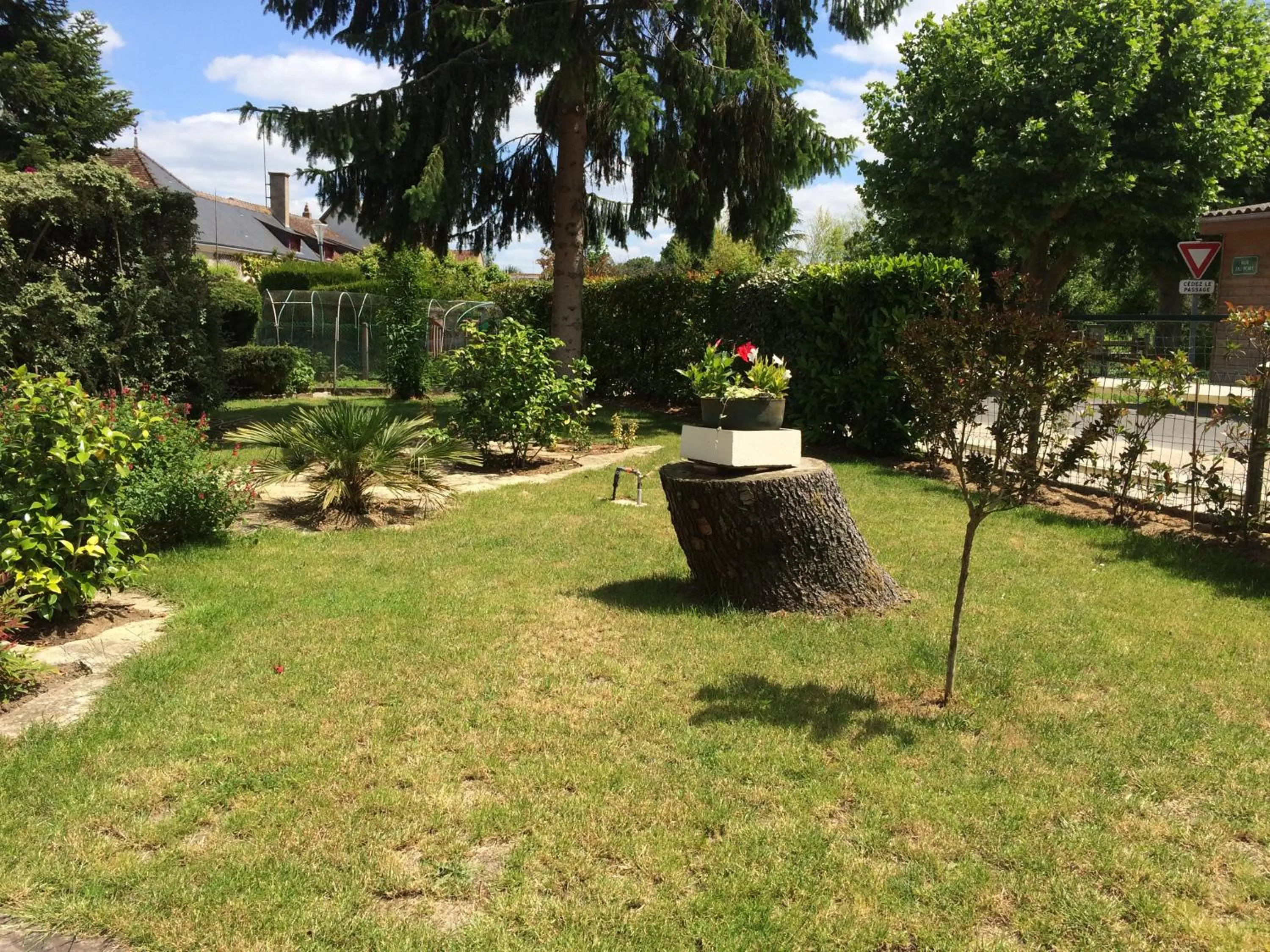 Garden in La Noisetiere