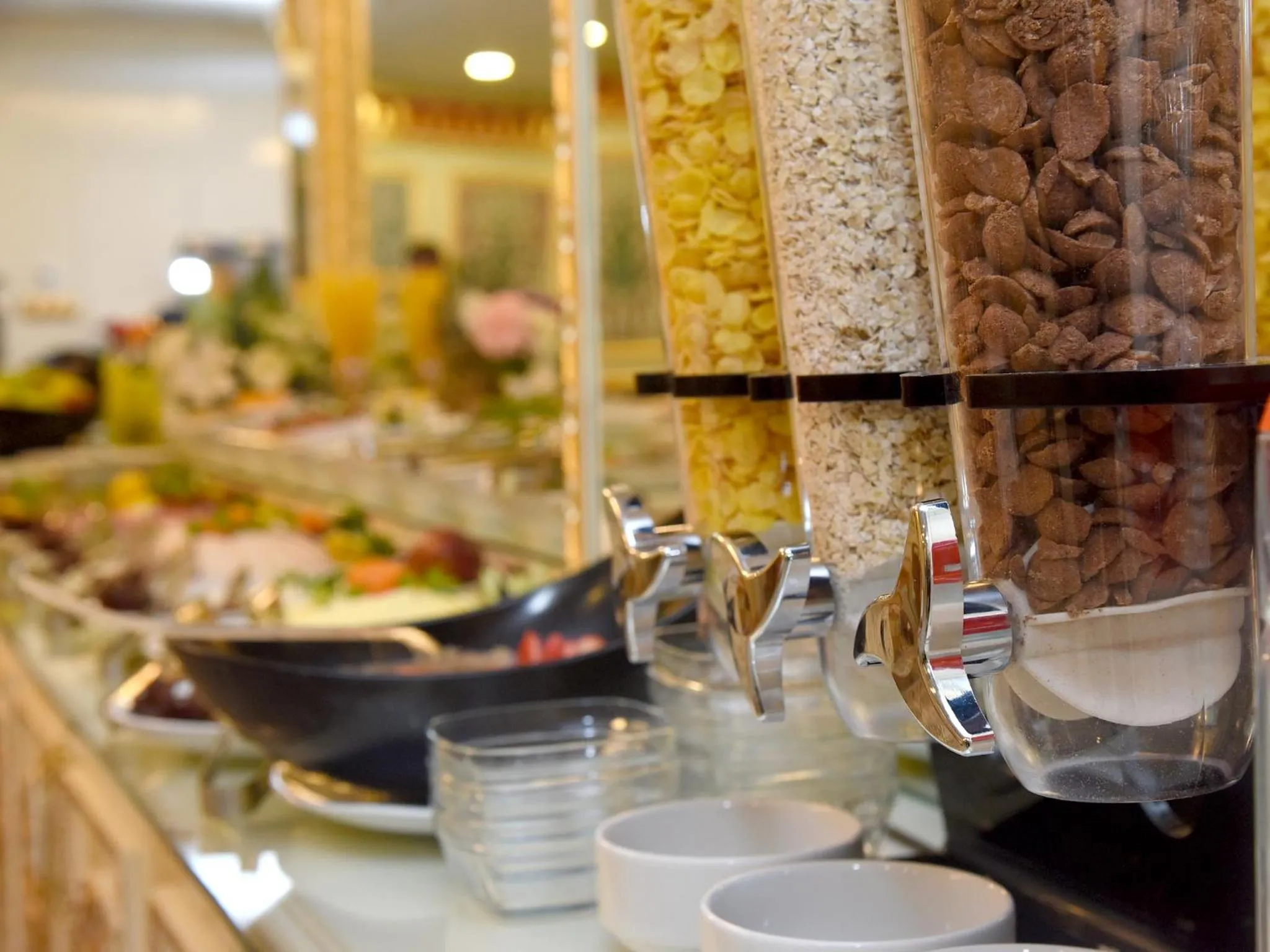 Buffet breakfast in İstasyon Hotel