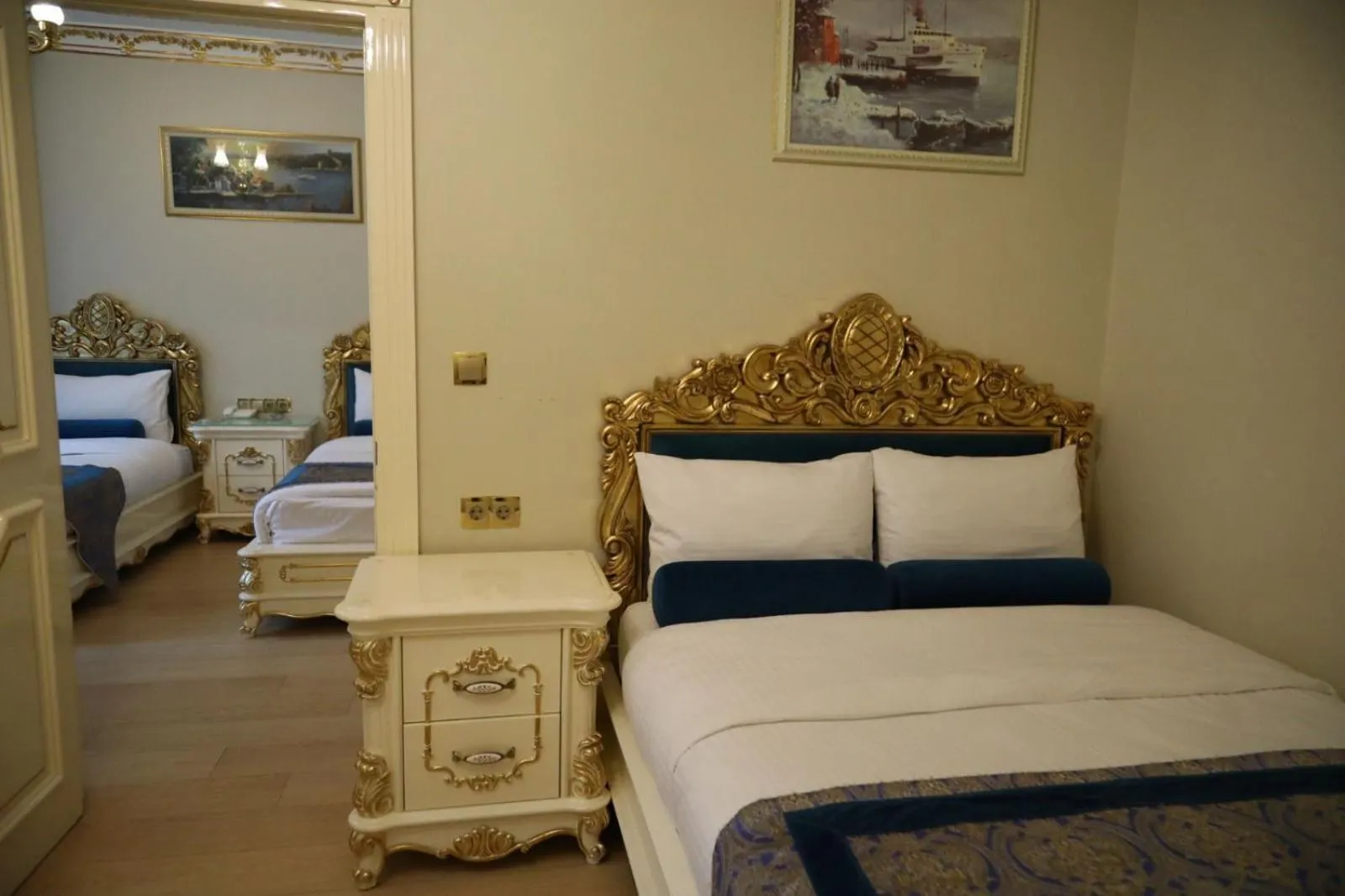 Bed in İstasyon Hotel
