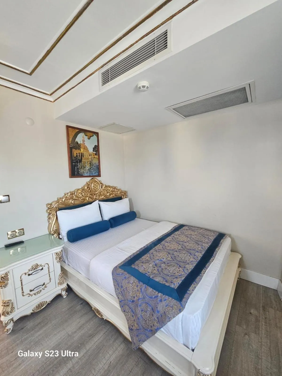 Bed in İstasyon Hotel