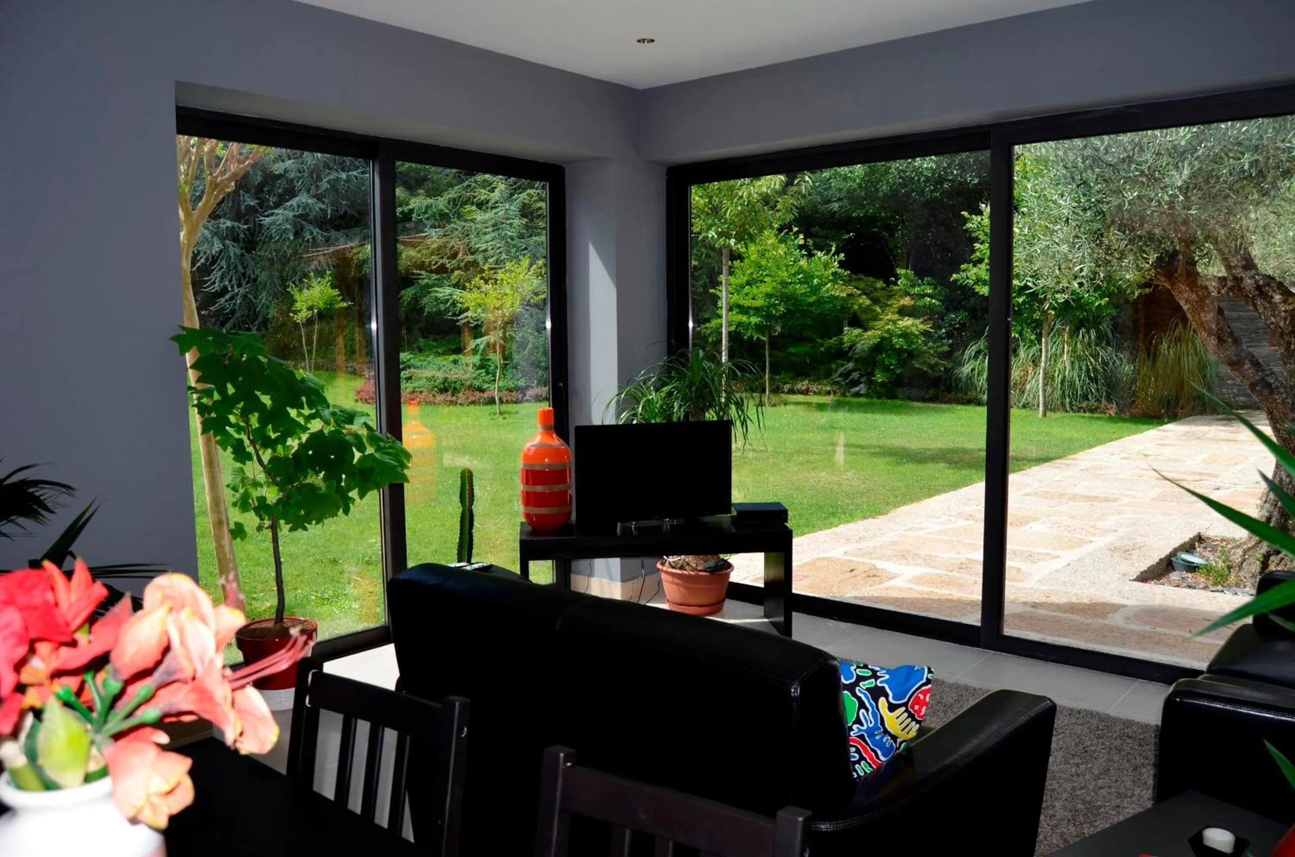 Garden view in Casa Do Prado Guesthouse