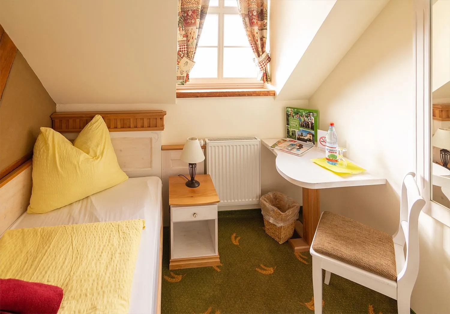 Photo of the whole room, Bed in Hotel Restaurant Mühlenhof Bosse