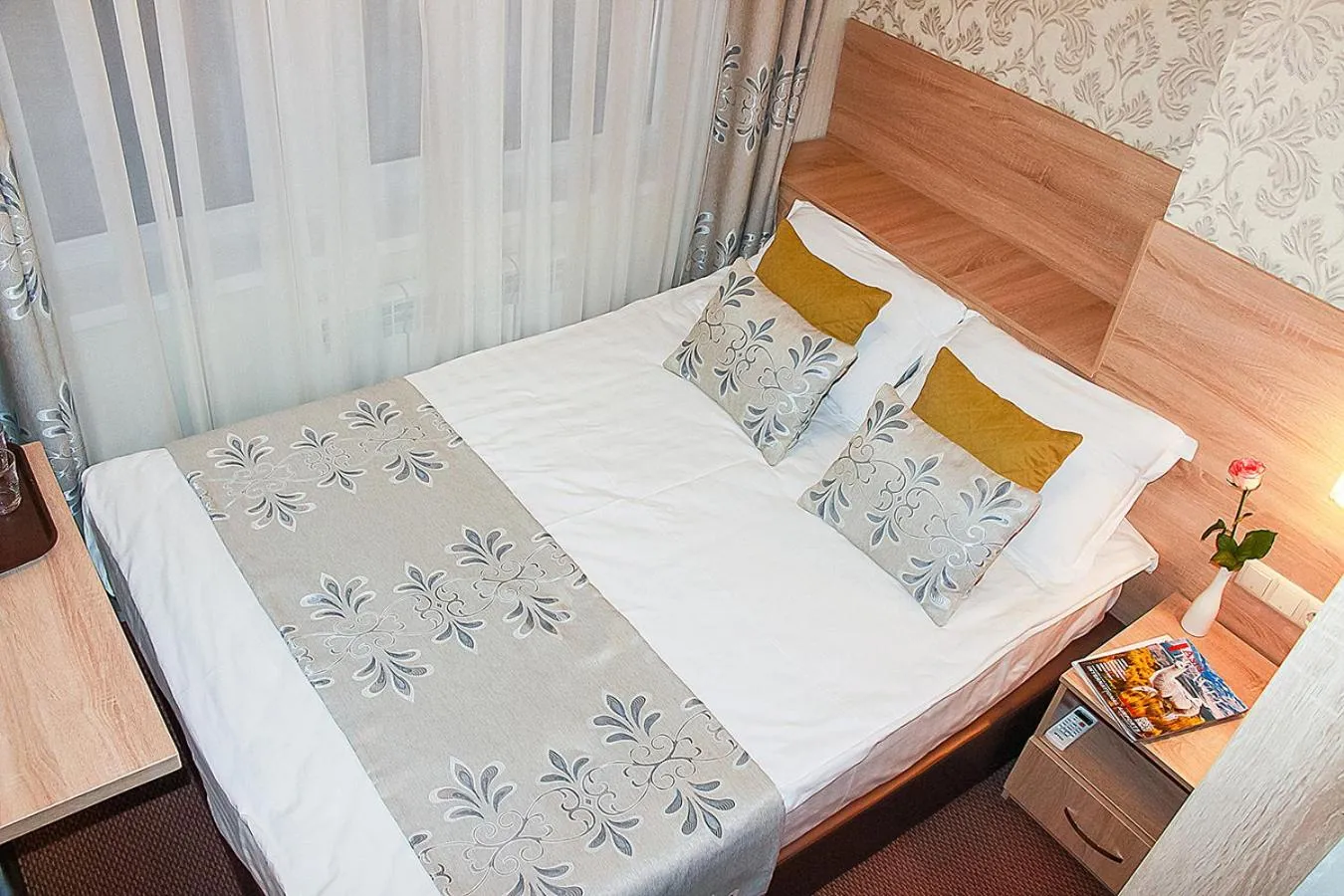 Bed in Silk Way
