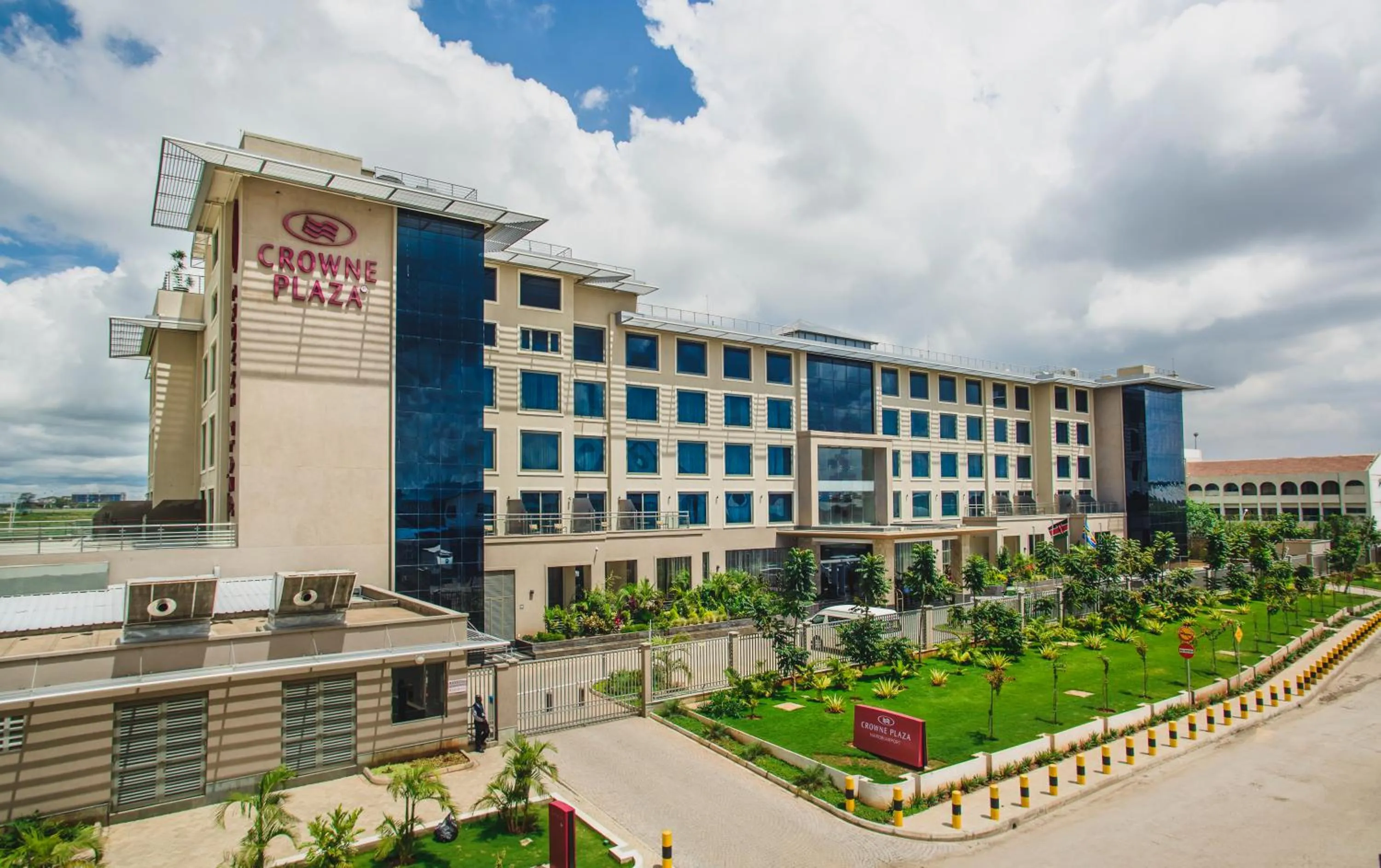 Property building in Crowne Plaza Nairobi Airport by IHG