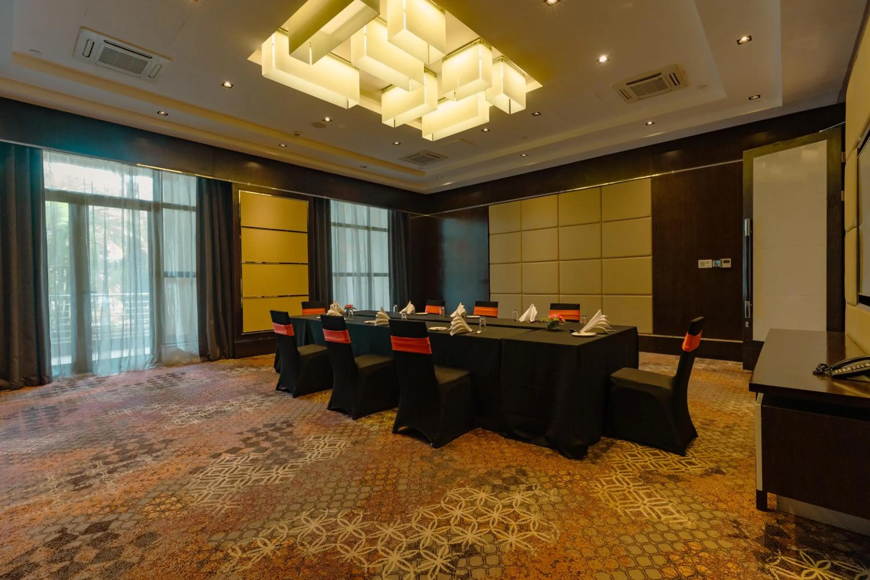 Banquet/Function facilities in Crowne Plaza Nairobi Airport by IHG