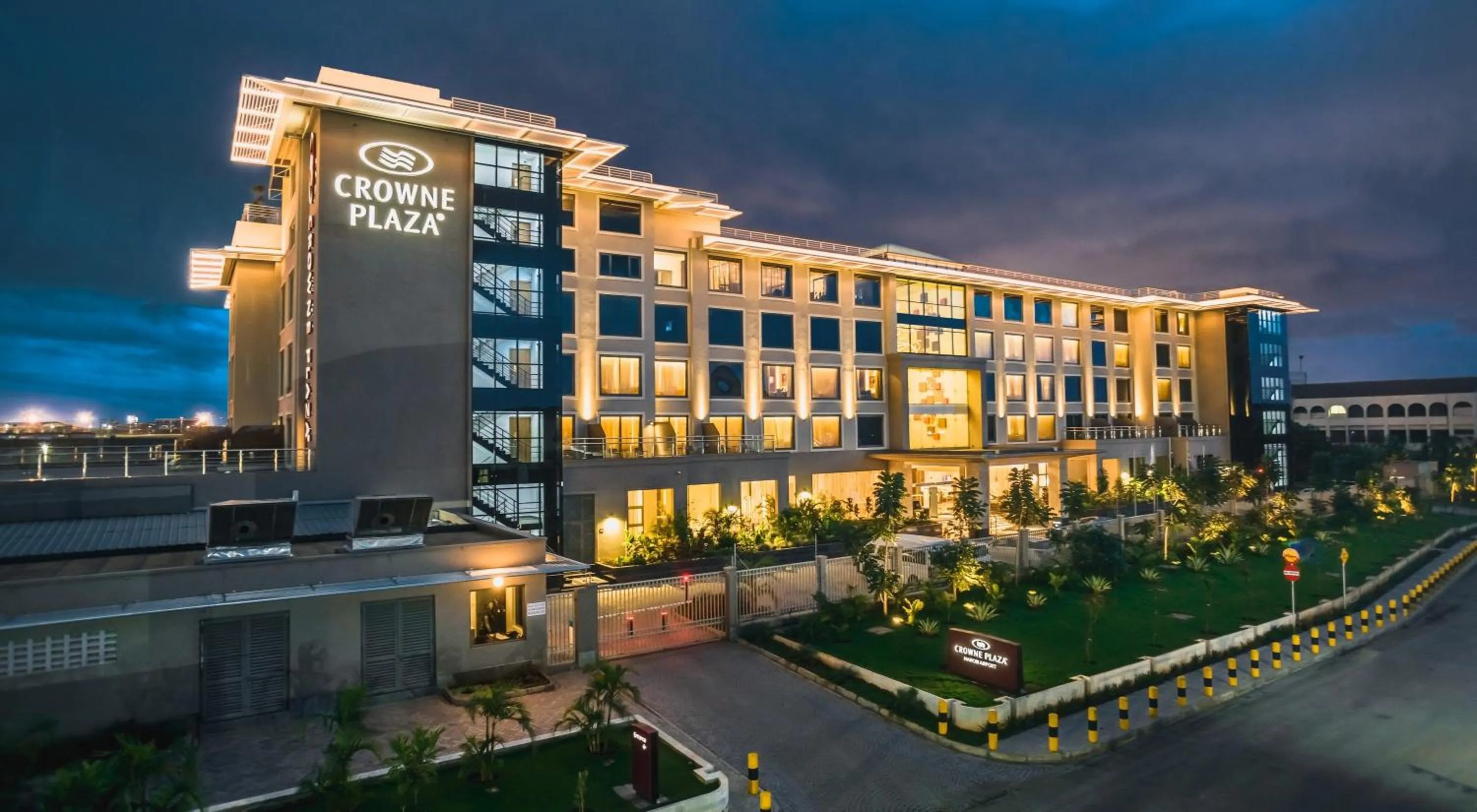 Property building in Crowne Plaza Nairobi Airport by IHG