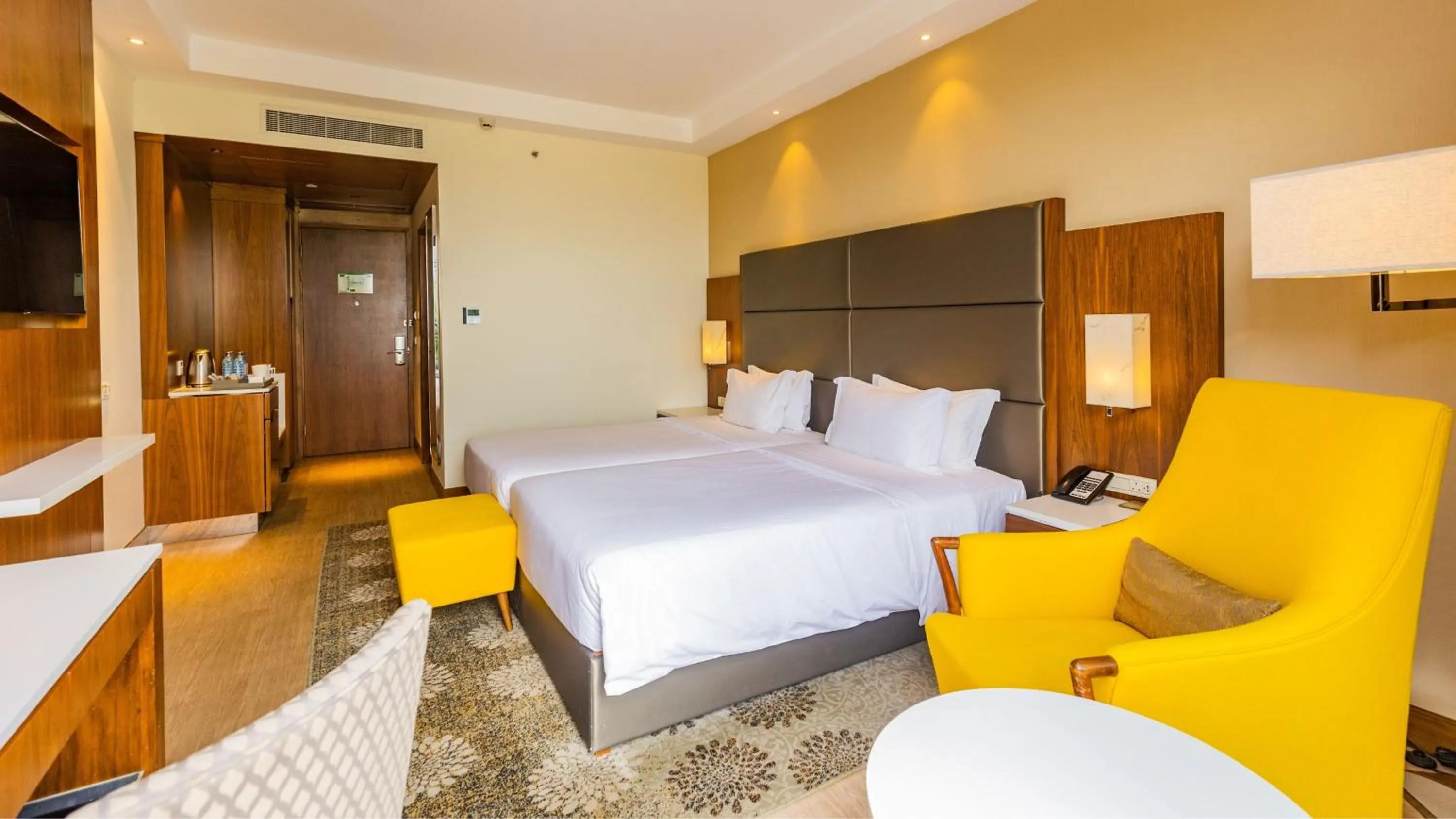 Photo of the whole room, Bed in Crowne Plaza Nairobi Airport by IHG