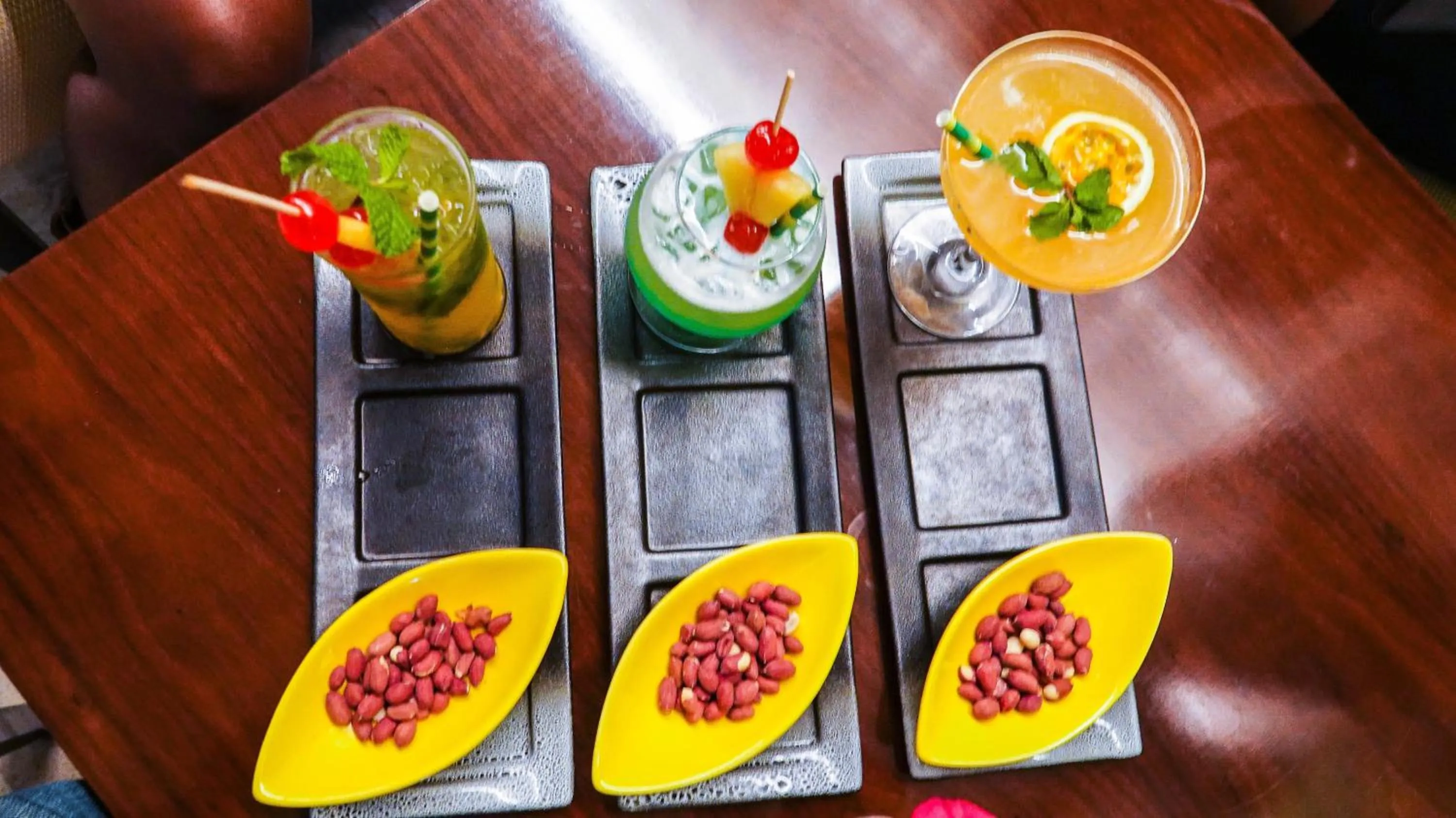 Lounge or bar in Crowne Plaza Nairobi Airport by IHG