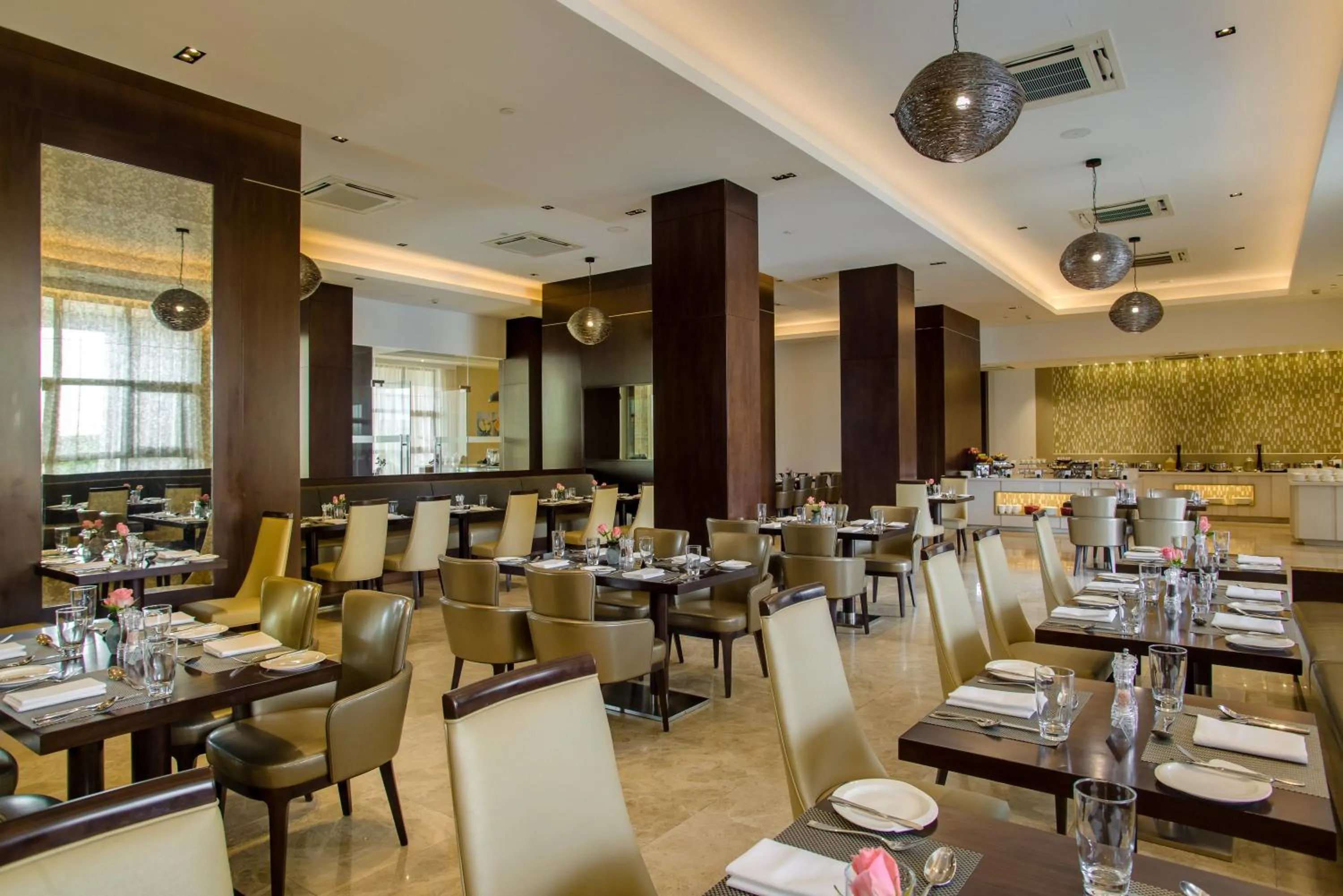 Restaurant/places to eat in Crowne Plaza Nairobi Airport by IHG
