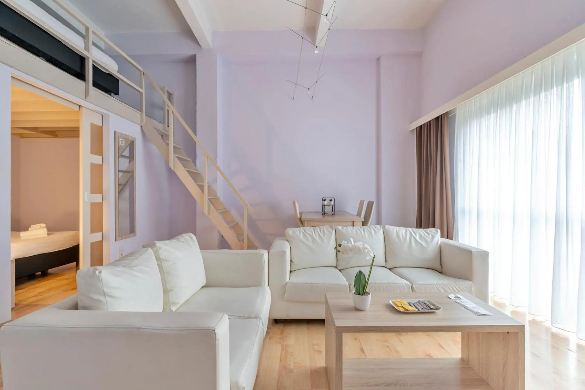 Living room in Ambassador Suites Leuven