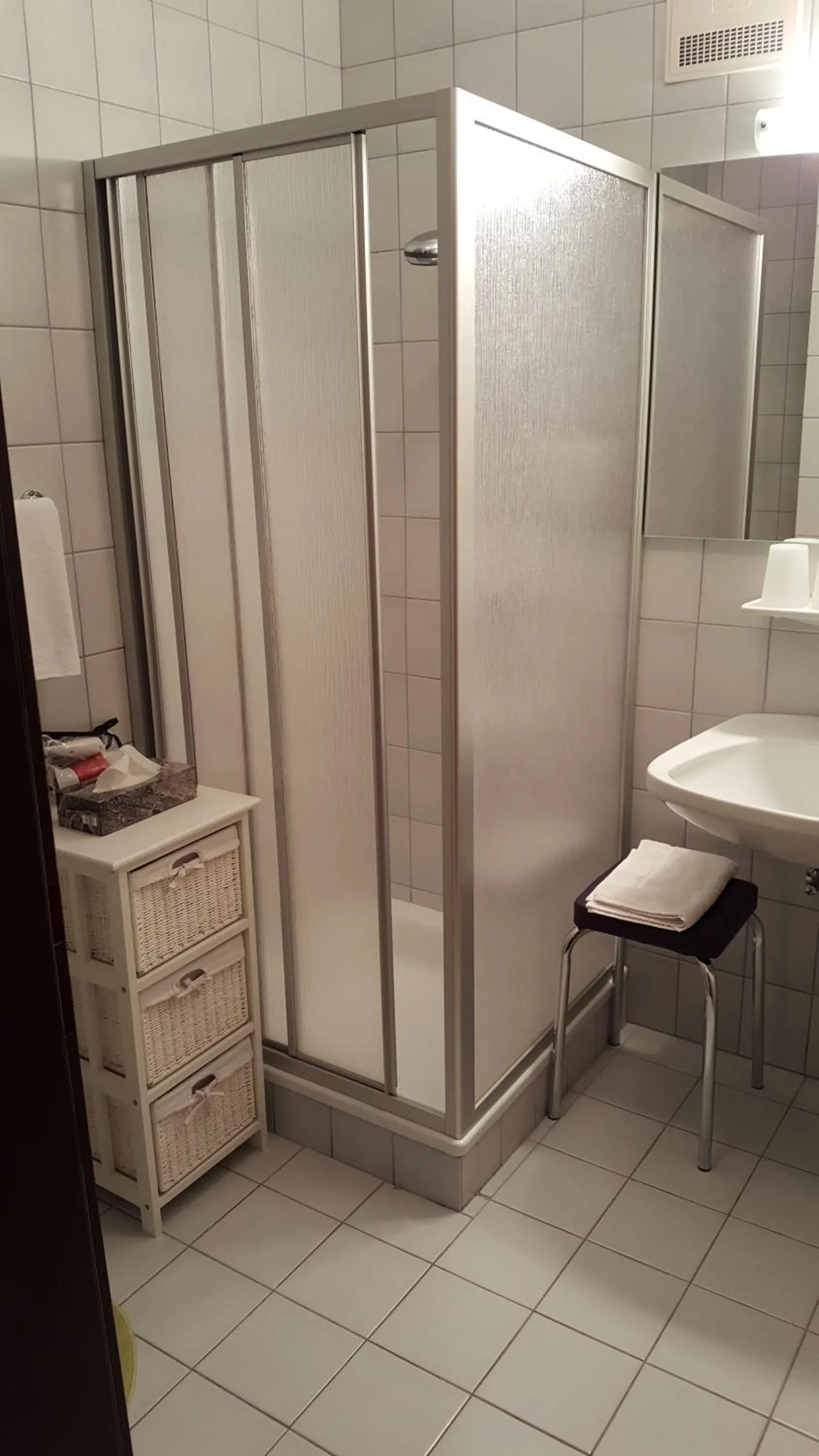 Bathroom in Landgasthof Steinmühl Hofbauer Frühstückspension und Campingplatz