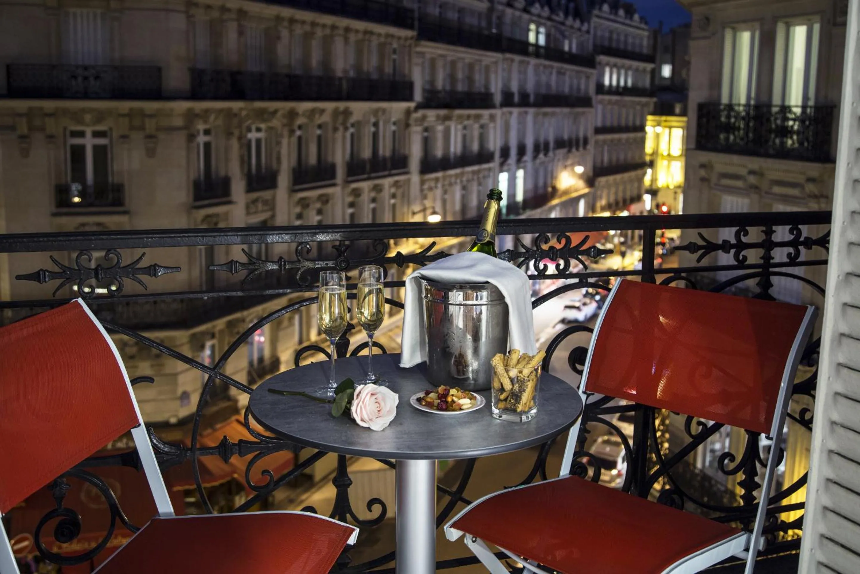 Balcony/Terrace in Vestay George V