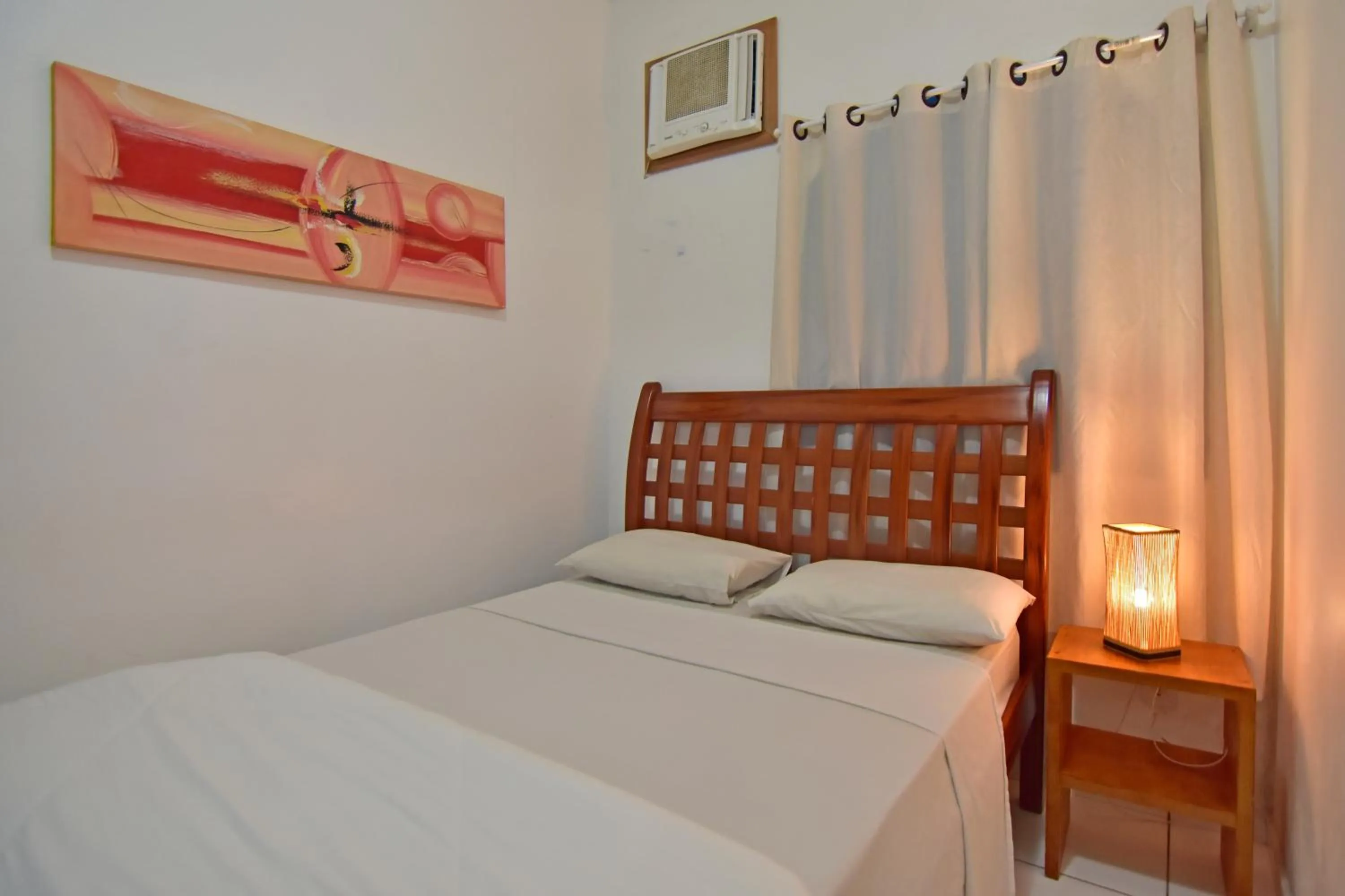 air conditioner, Bed in Estalagem 11 Suites