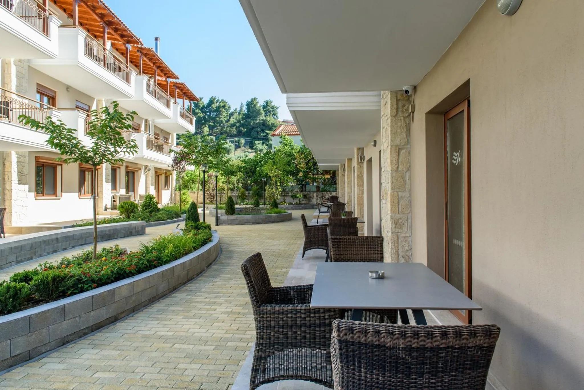 Patio in Apanemia by Flegra Hotels