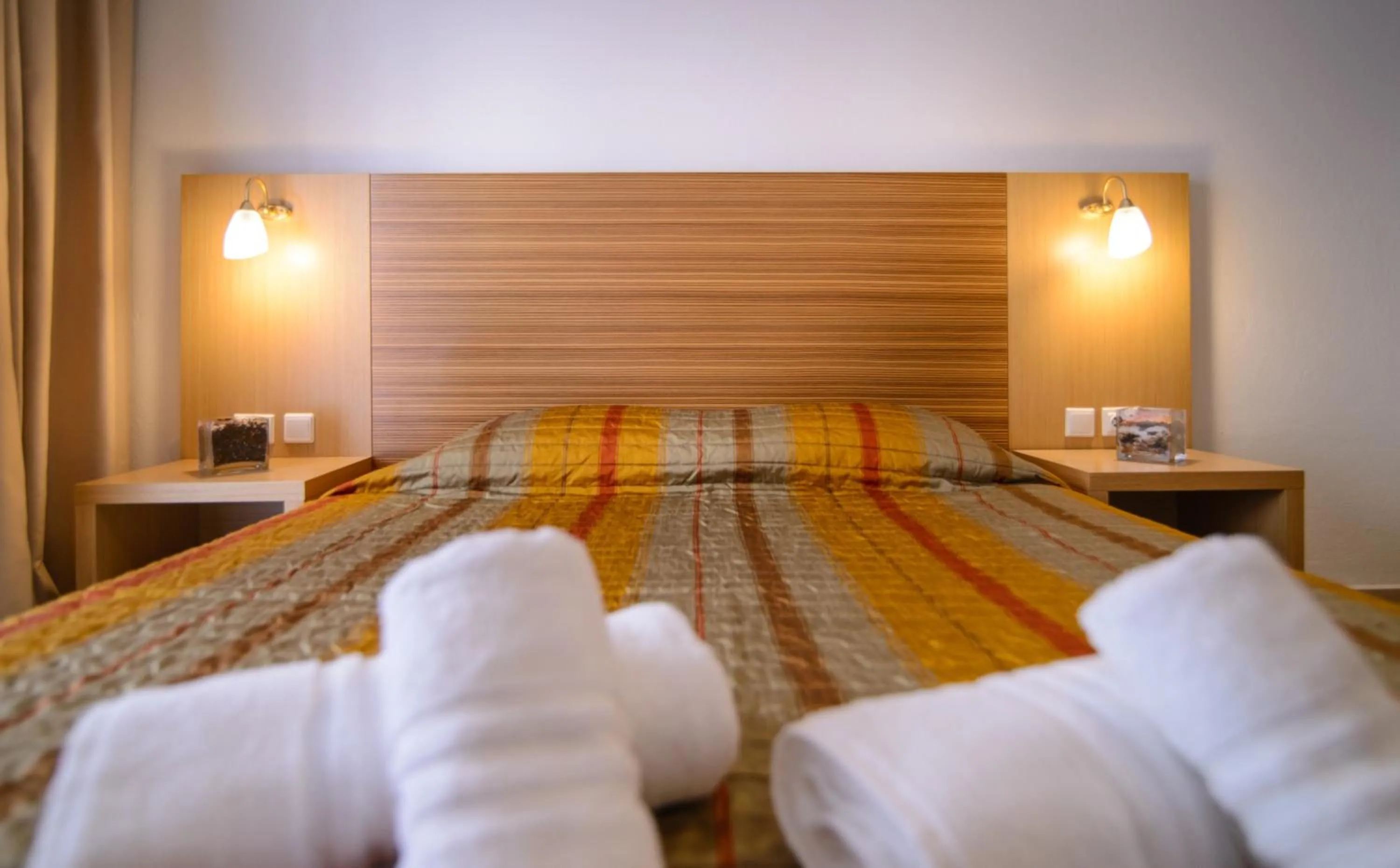 Photo of the whole room, Bed in Apanemia by Flegra Hotels