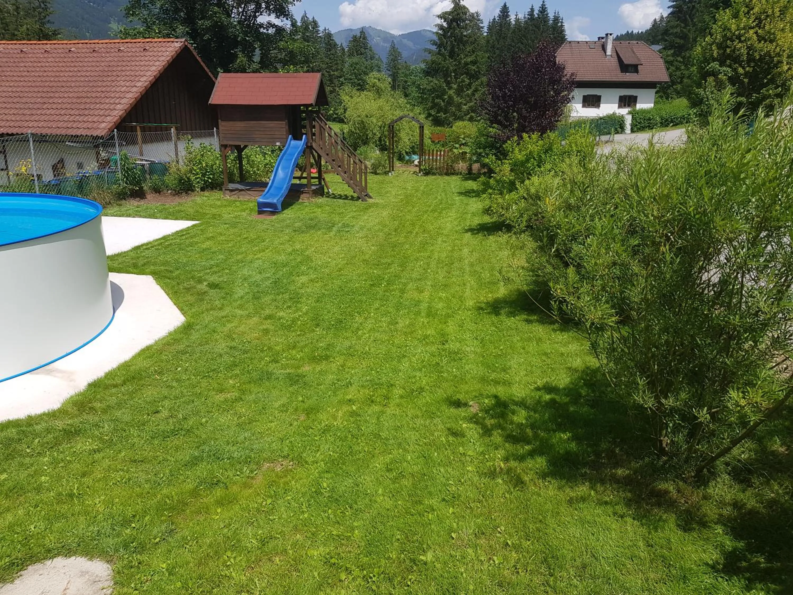 Garden in Holzhaus in Hinterstoder