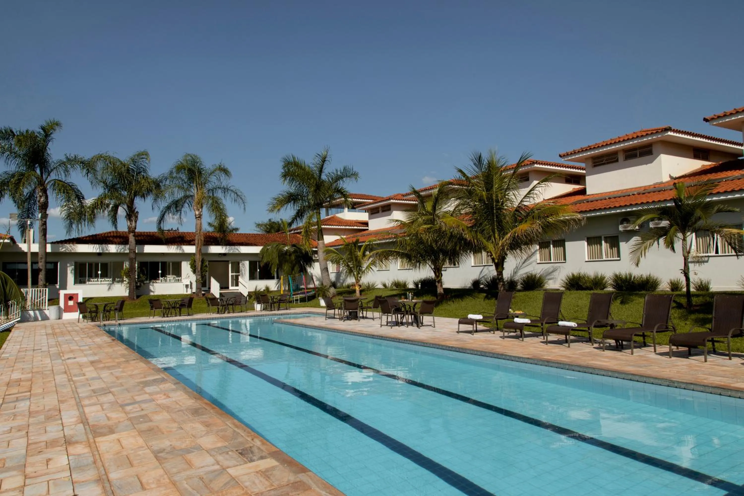 Swimming pool in Hotel San Paolo