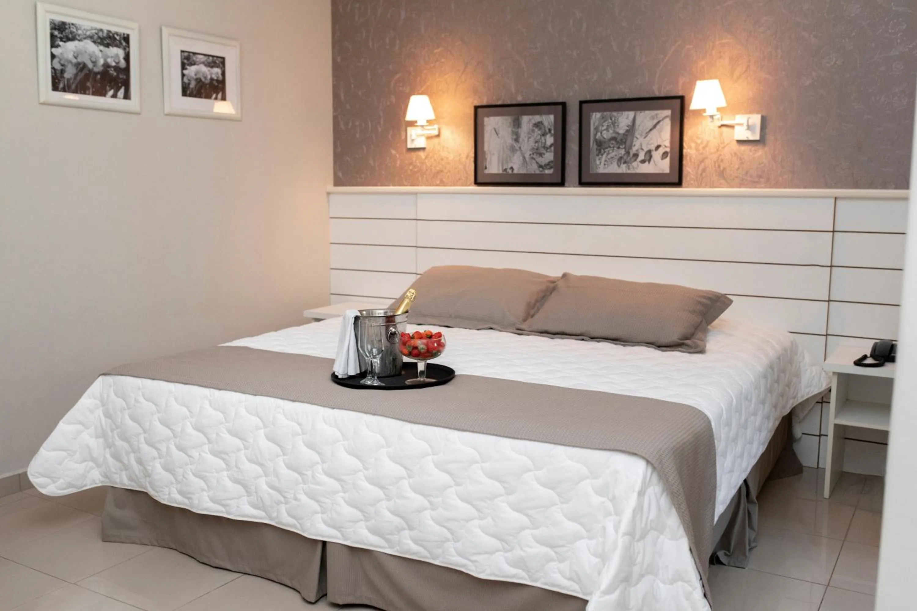 Bed in Hotel San Paolo