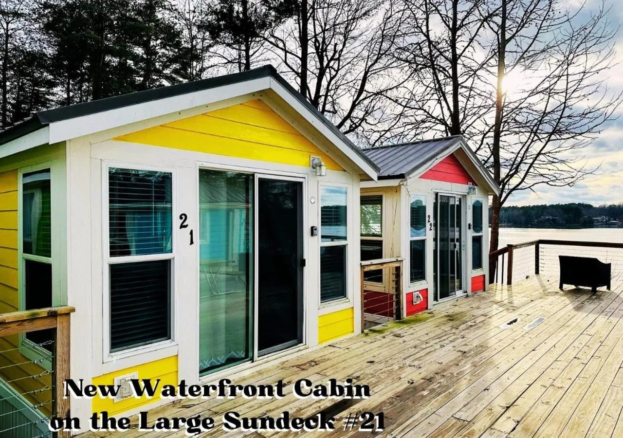 Property building in Long Cove Resort and Marina