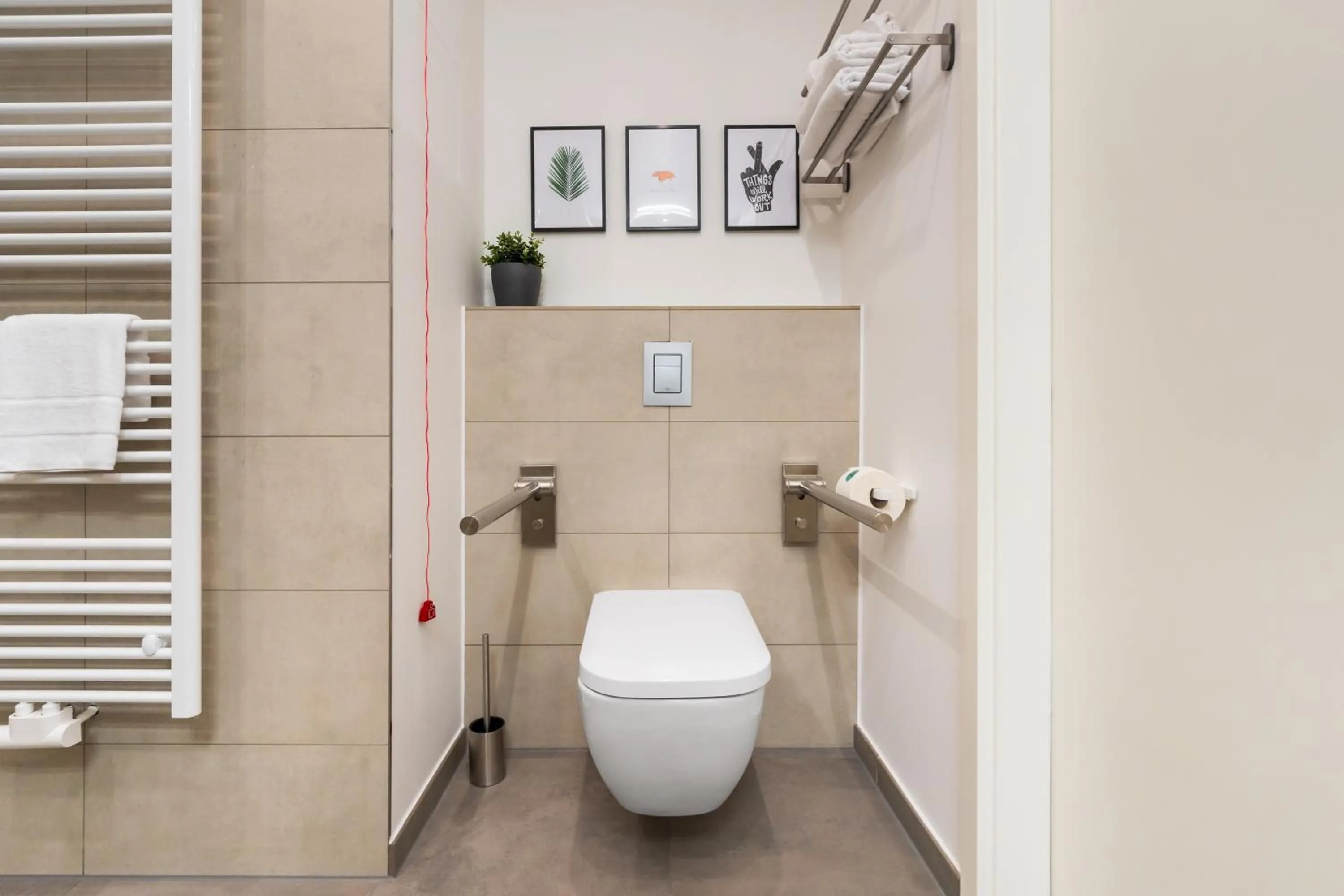 Toilet in BENSIMON apartments Mitte - Moabit