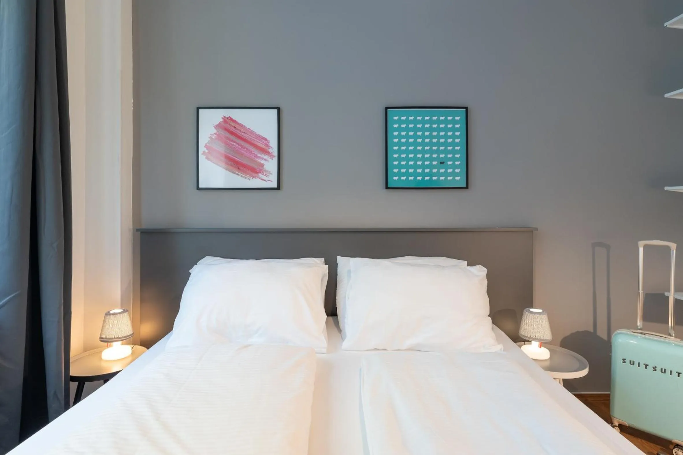 Bedroom, Bed in BENSIMON apartments Mitte - Moabit