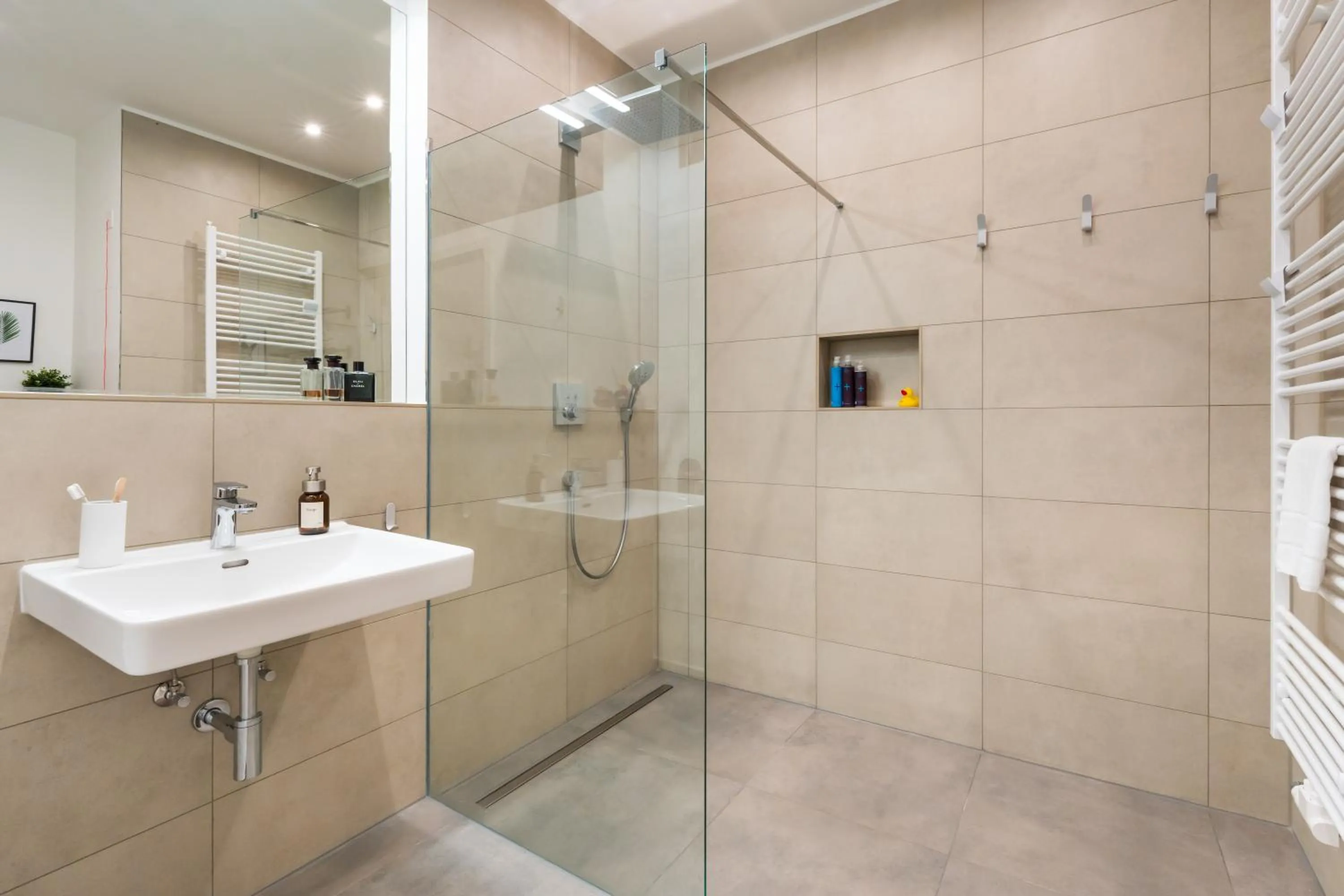 Bathroom in BENSIMON apartments Mitte - Moabit