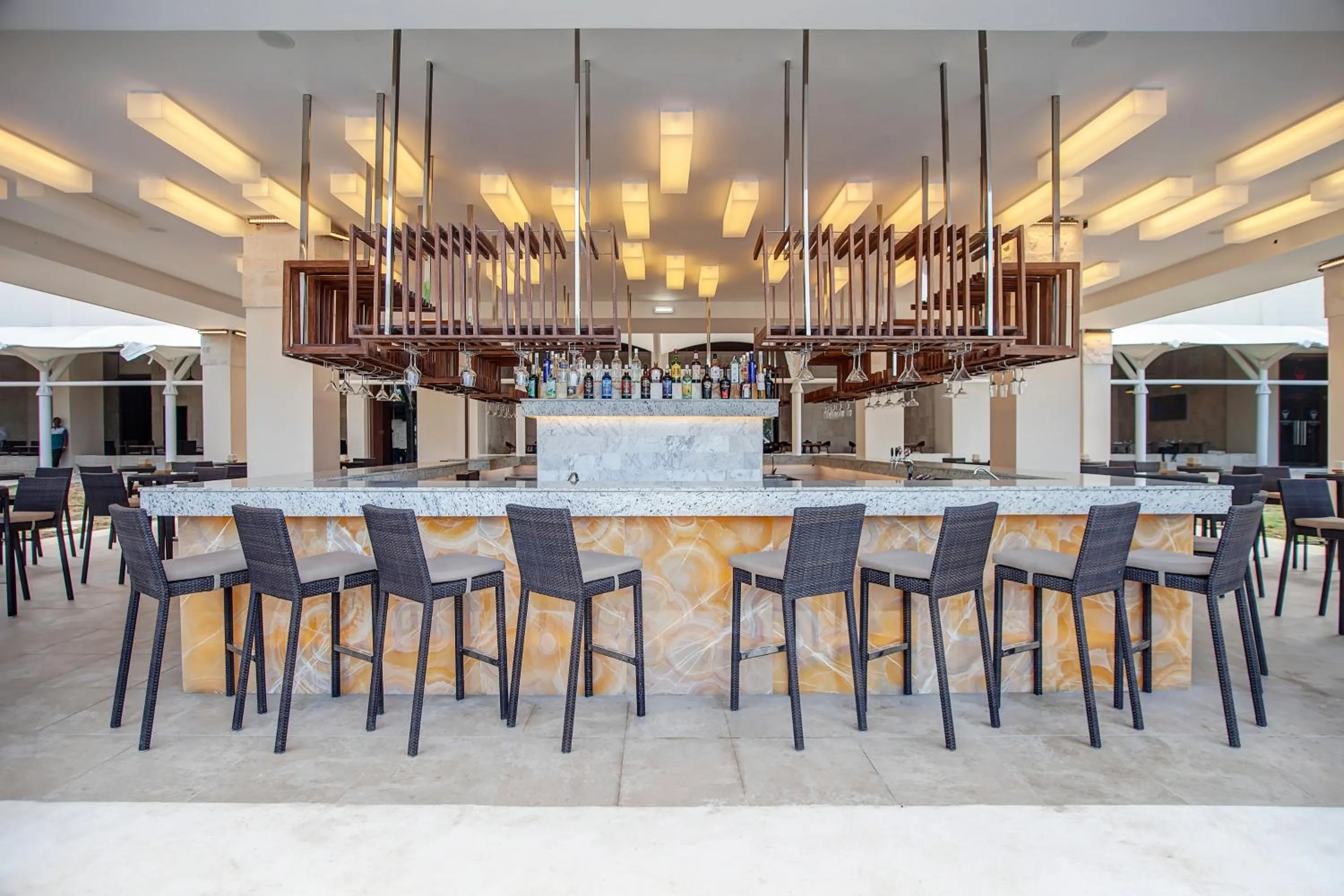 Drinks, Lounge/Bar in Grand Lido Negril Au Naturel All Suite Resort & Spa - Adults Only - All Inclusive