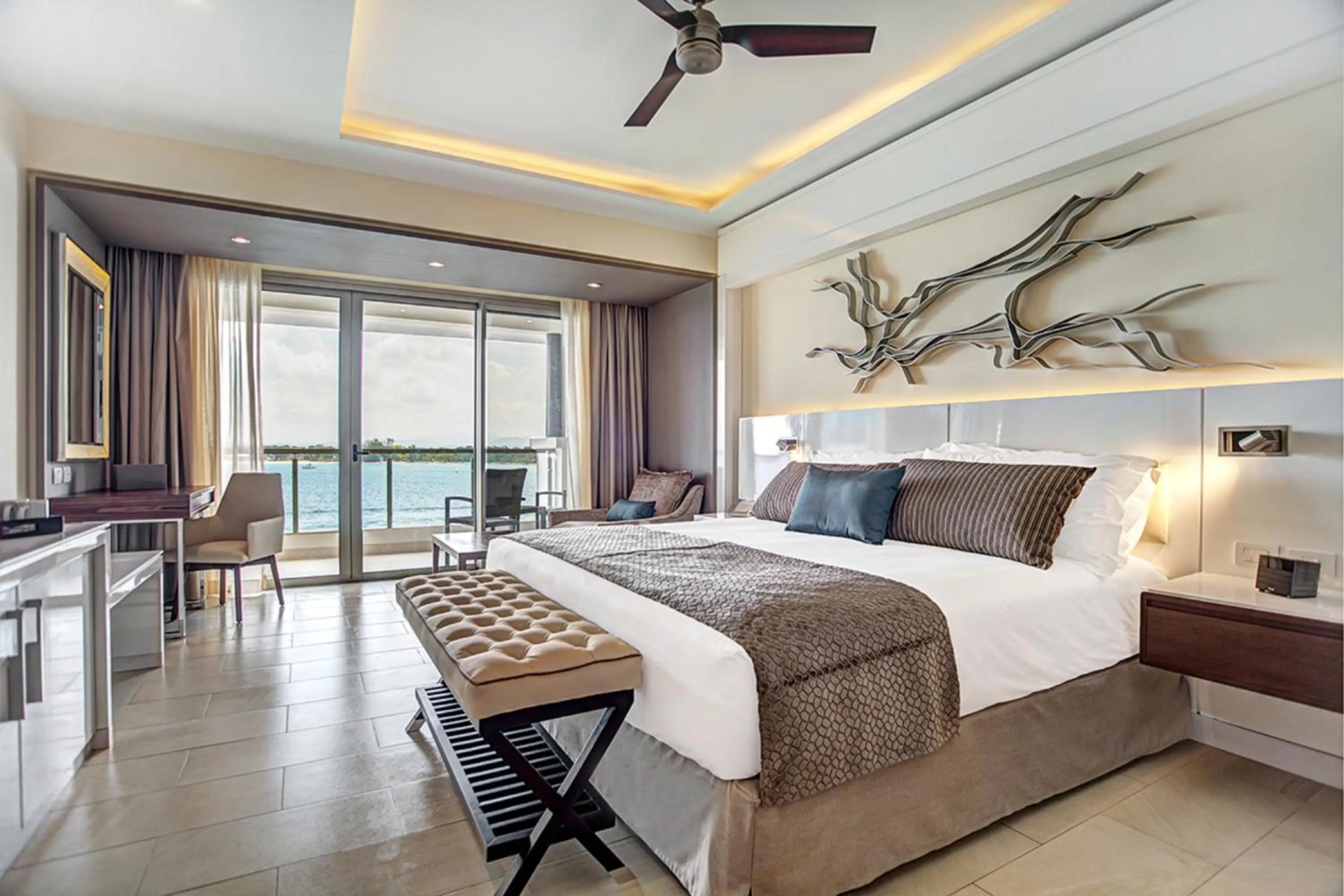 Bedroom, Bed in Grand Lido Negril Au Naturel All Suite Resort & Spa - Adults Only - All Inclusive