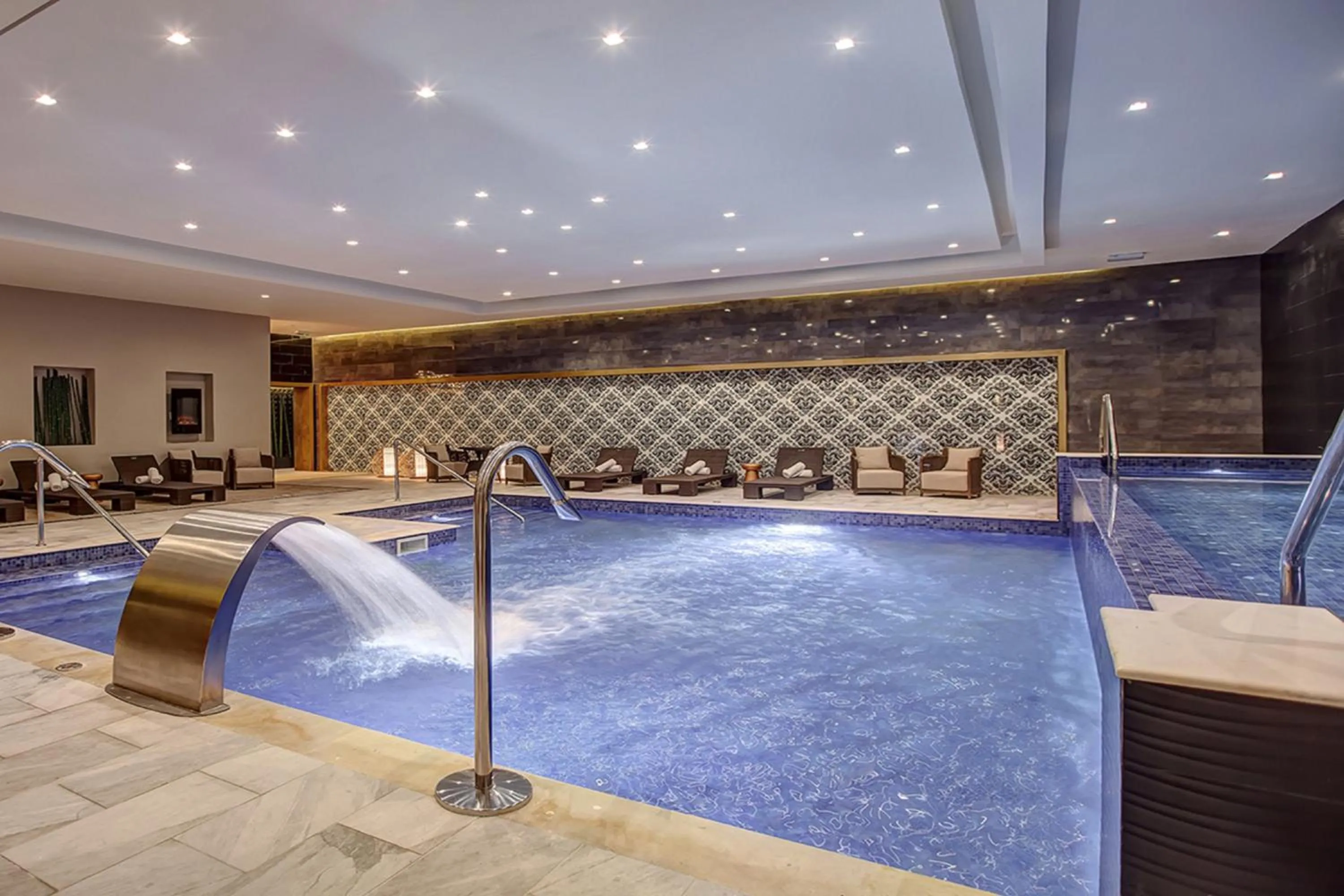 Hot Tub, Swimming Pool in Grand Lido Negril Au Naturel All Suite Resort & Spa - Adults Only - All Inclusive