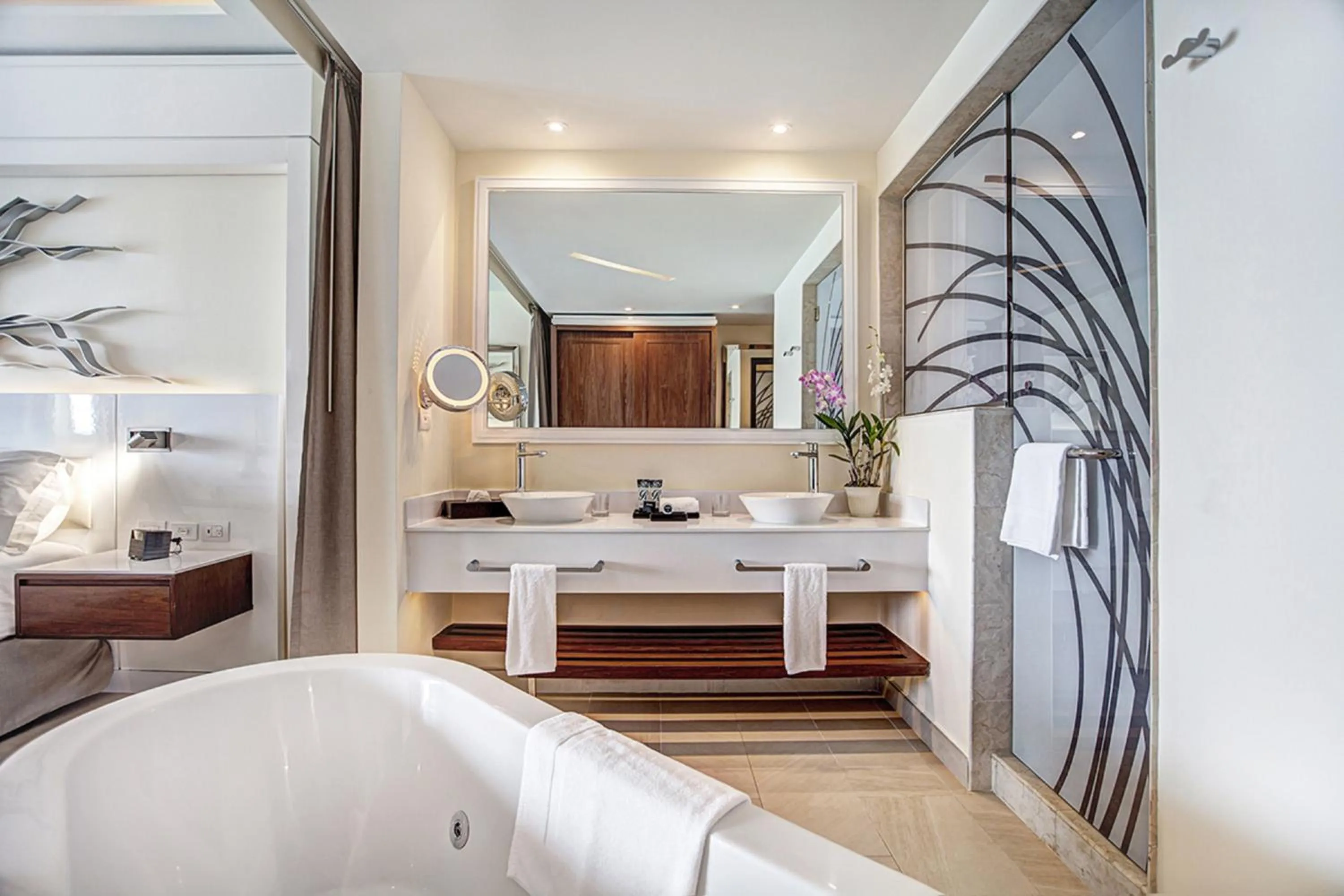 Bathroom in Grand Lido Negril Au Naturel All Suite Resort & Spa - Adults Only - All Inclusive