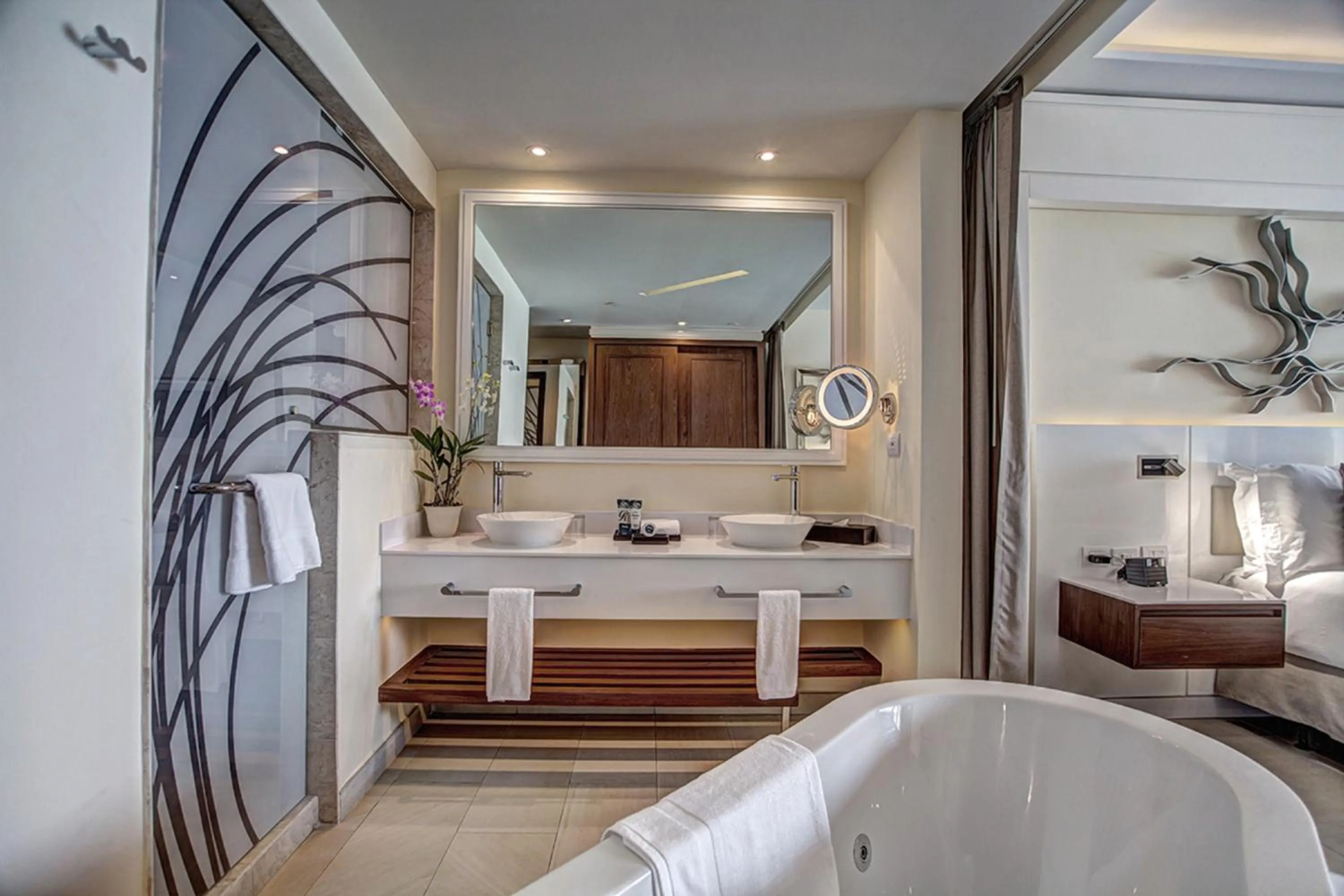 Bathroom in Grand Lido Negril Au Naturel All Suite Resort & Spa - Adults Only - All Inclusive